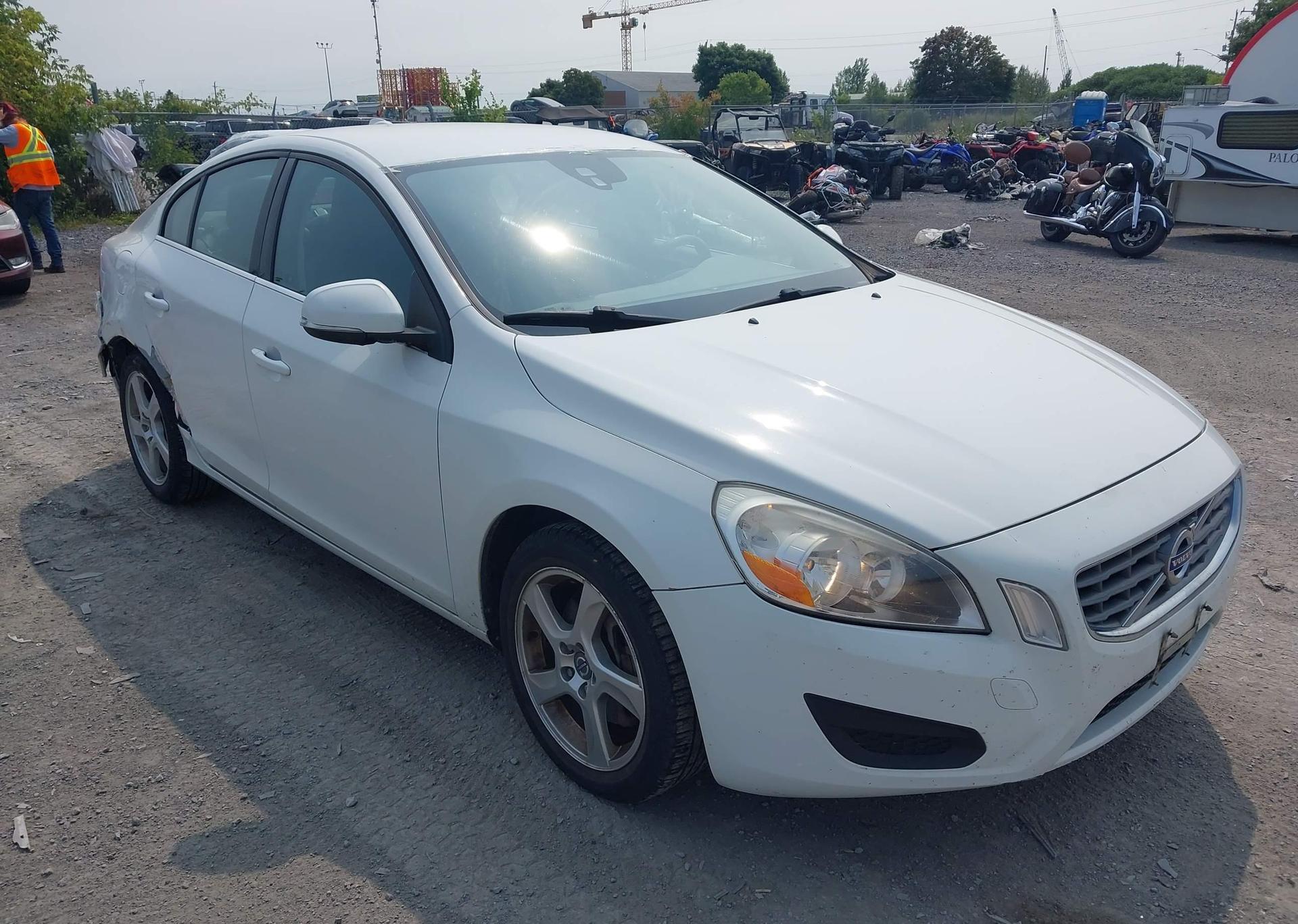 2012 VOLVO S60 T5 LEVEL 1