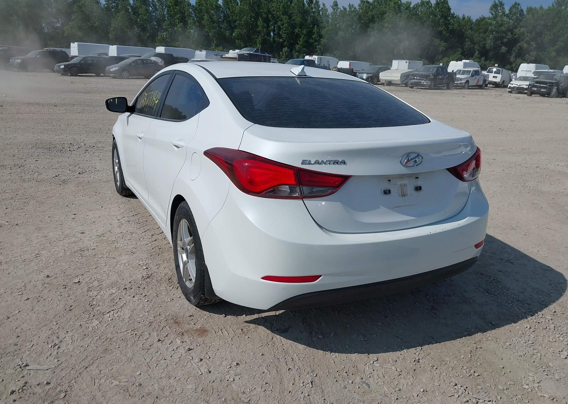 2016 HYUNDAI ELANTRA