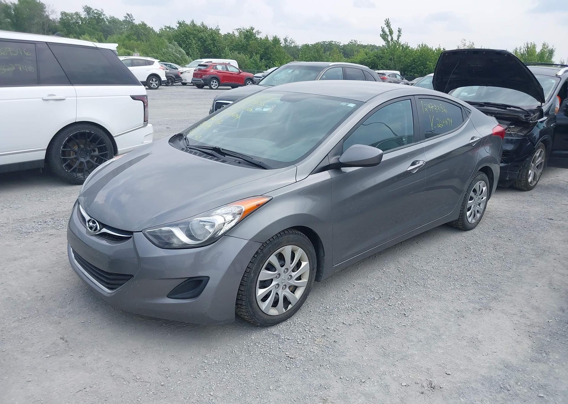 2013 HYUNDAI ELANTRA GLS