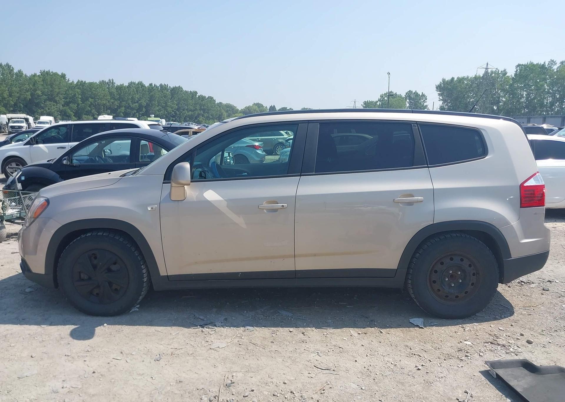 2012 CHEVROLET ORLANDO LT