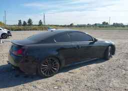 2011 INFINITI G37X