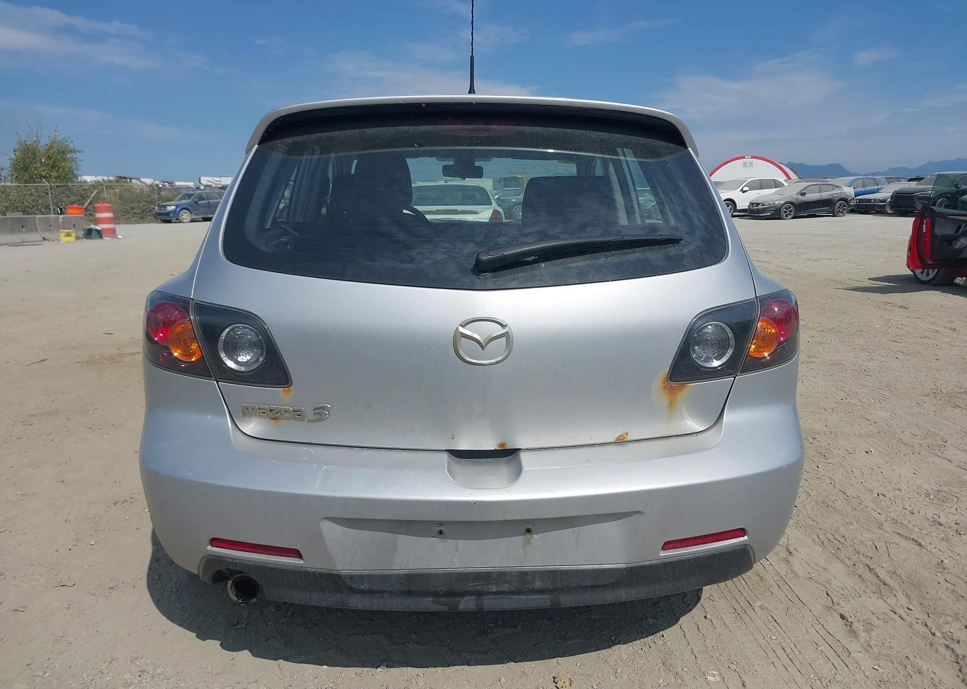 2005 MAZDA MAZDA3 GS