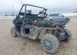 2022 CAN-AM DEFENDER PRO XT HD10