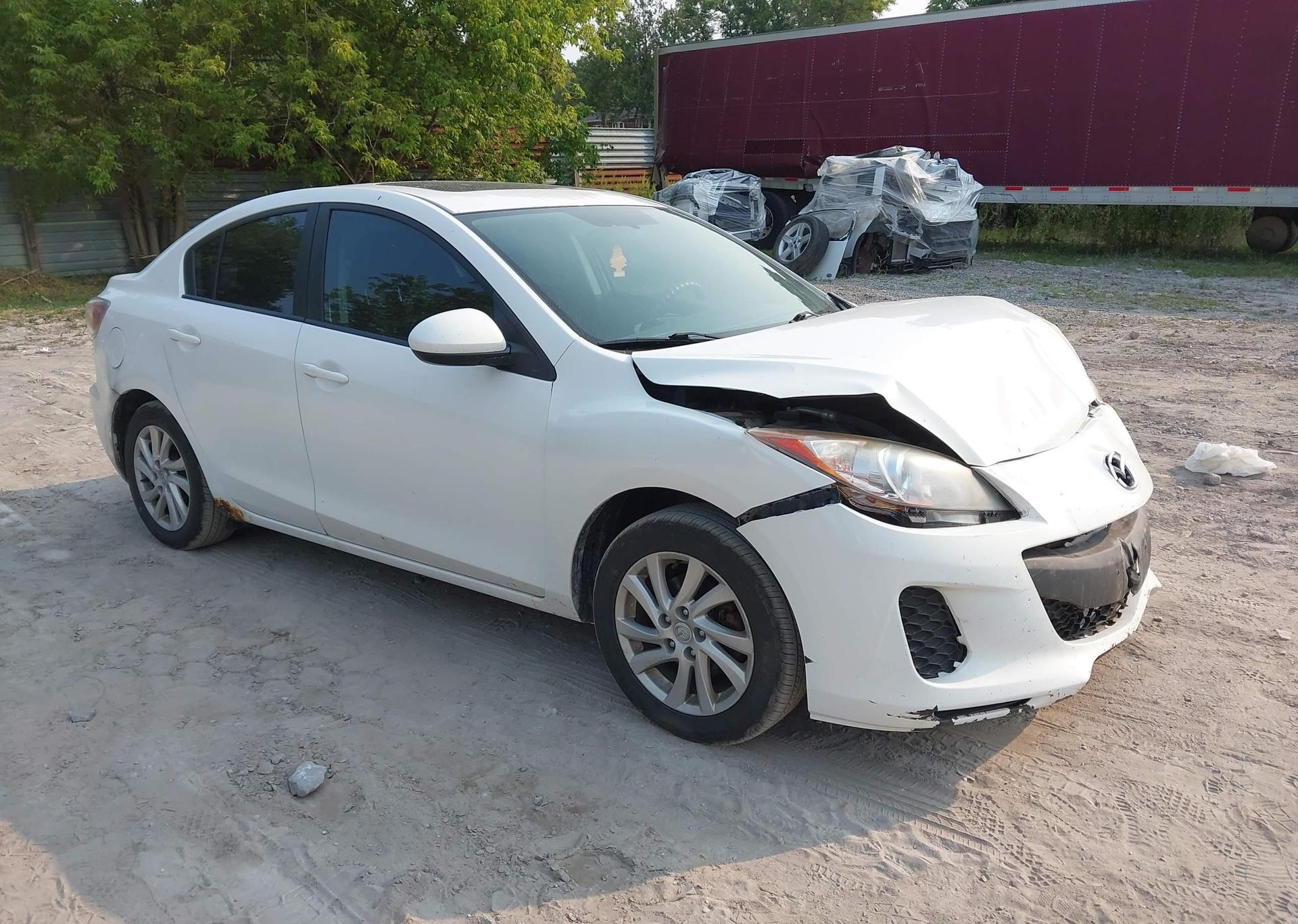 2012 MAZDA MAZDA3 GS-SKY
