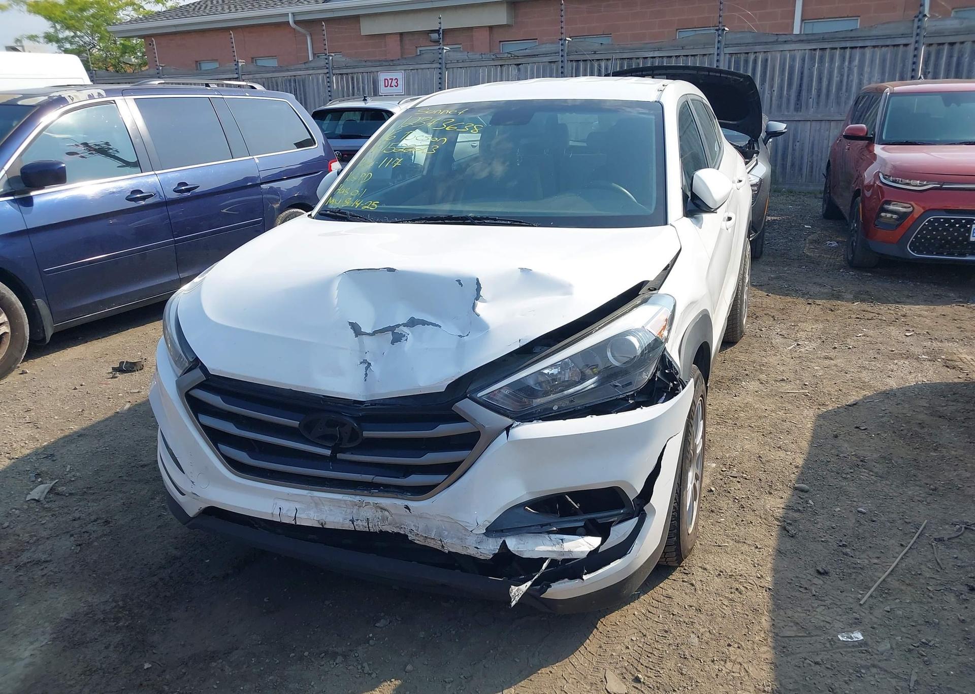 2016 HYUNDAI TUCSON