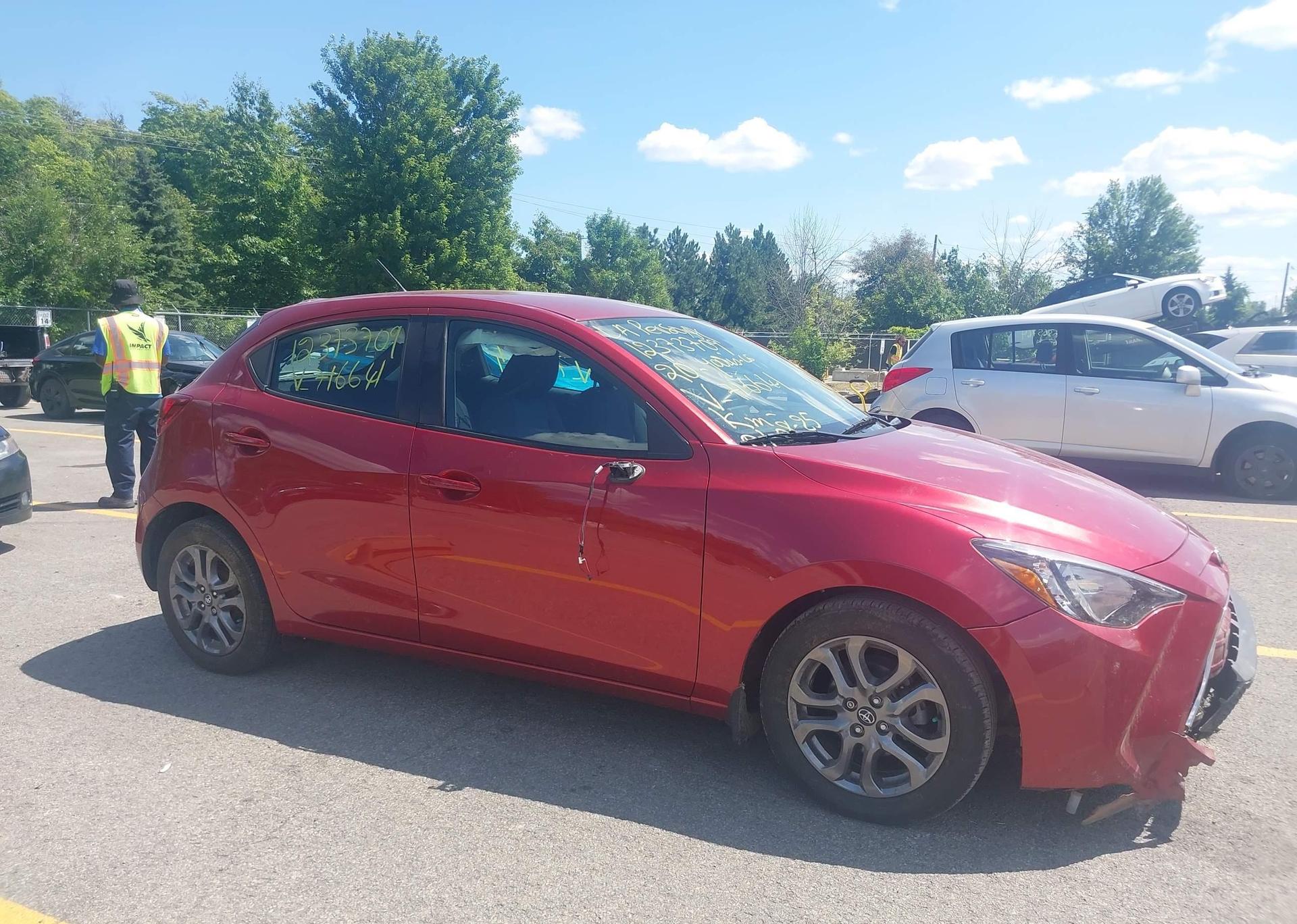 2020 TOYOTA YARIS LE