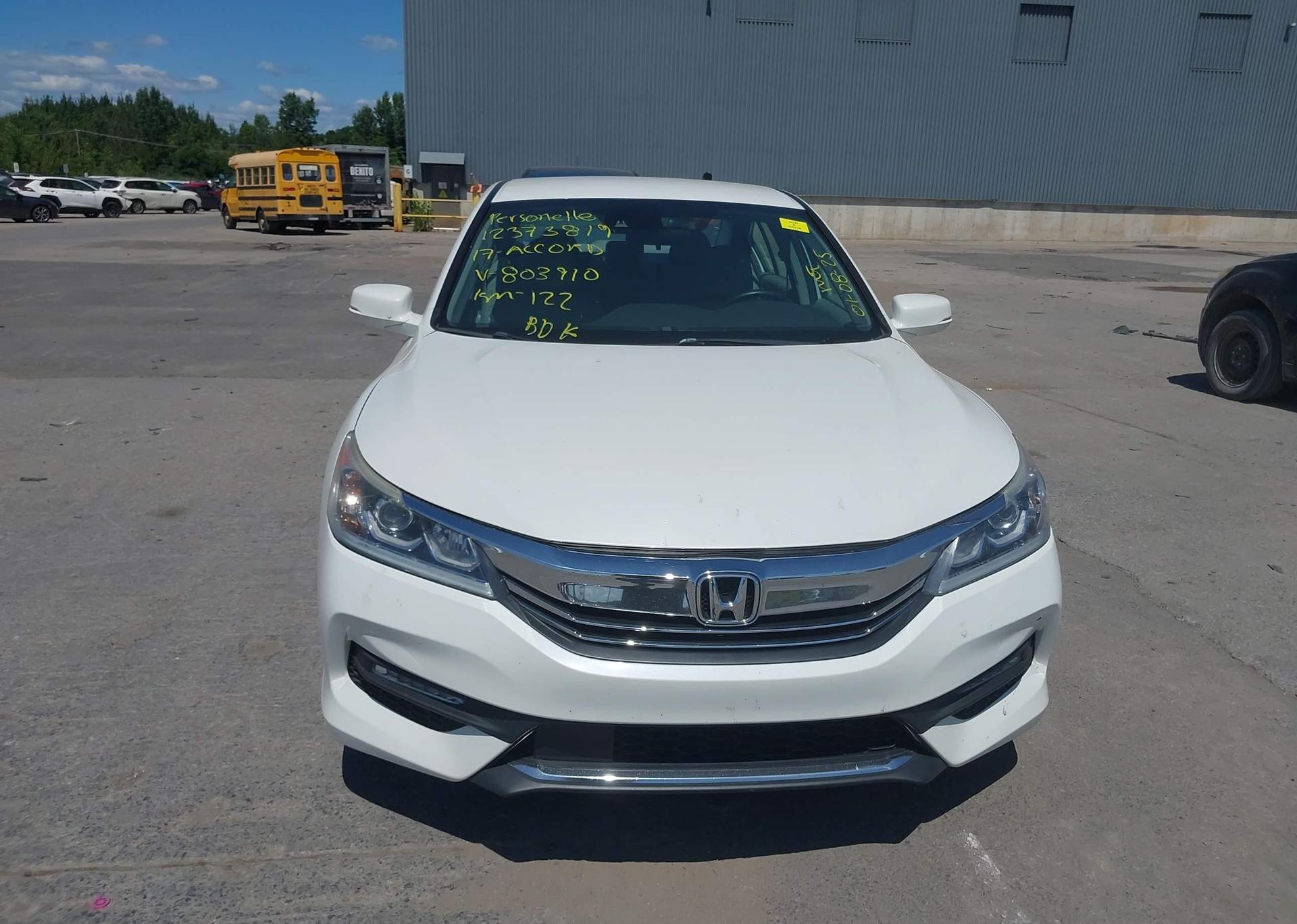 2017 HONDA ACCORD EX