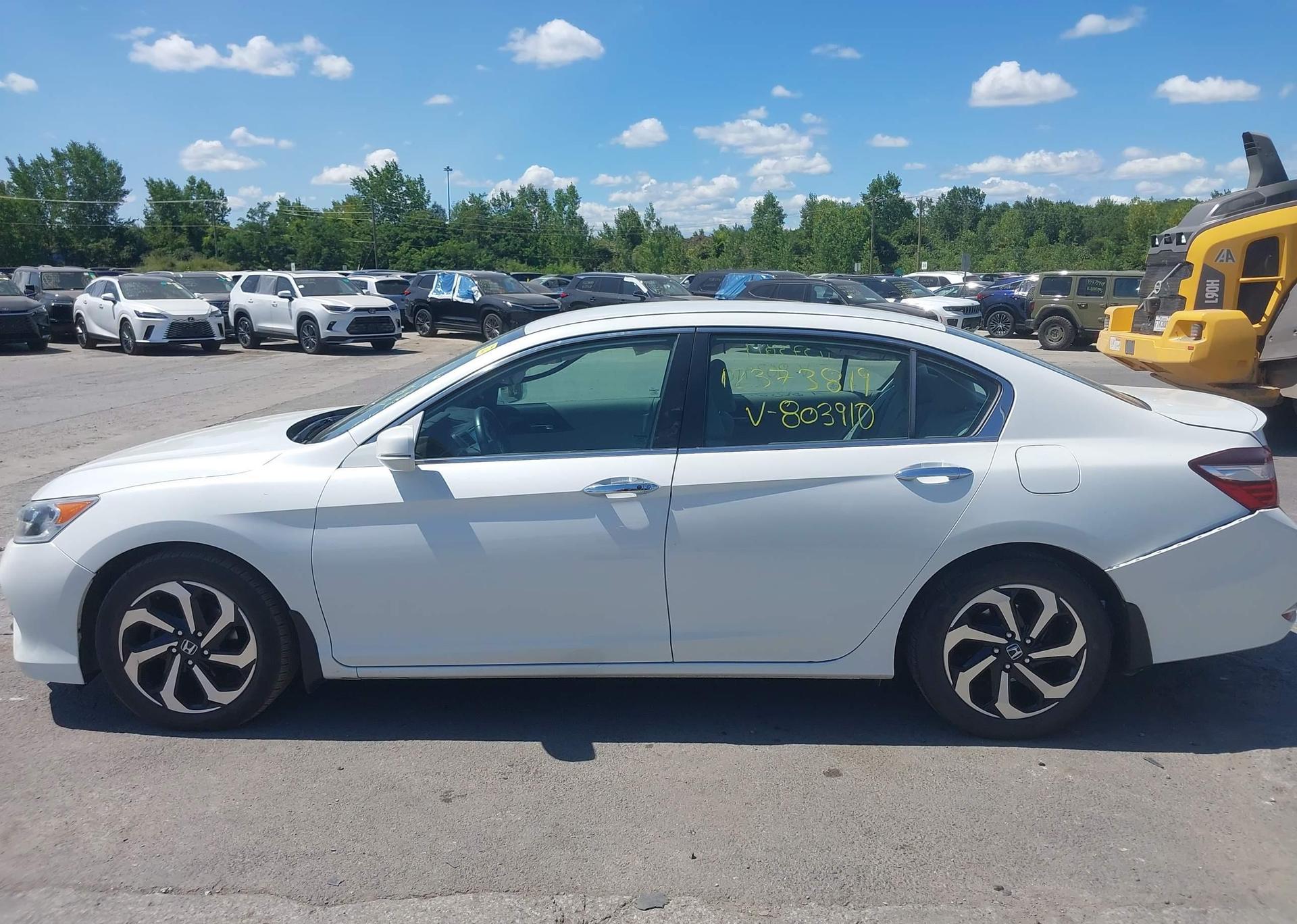 2017 HONDA ACCORD EX