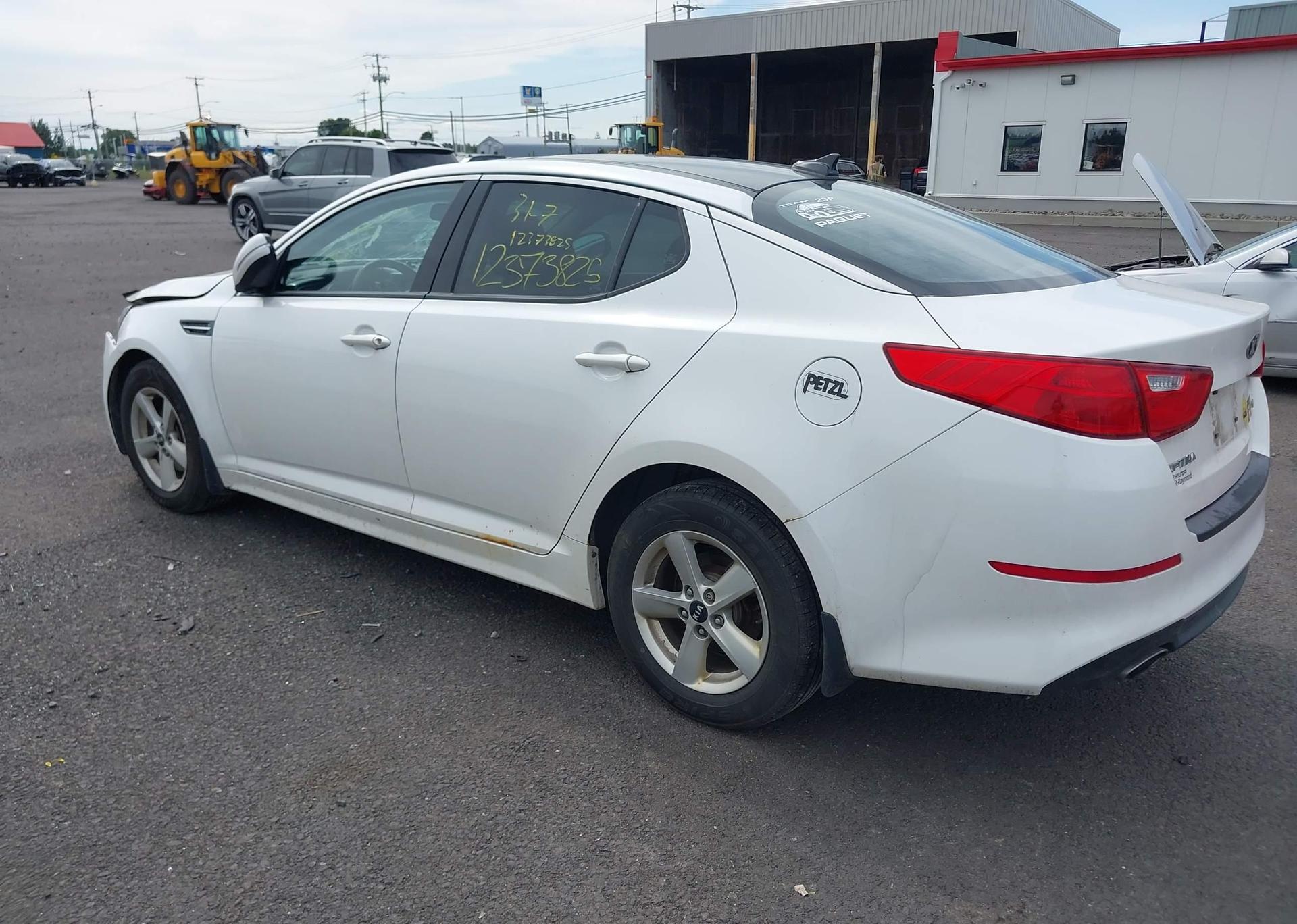 2015 KIA OPTIMA LX