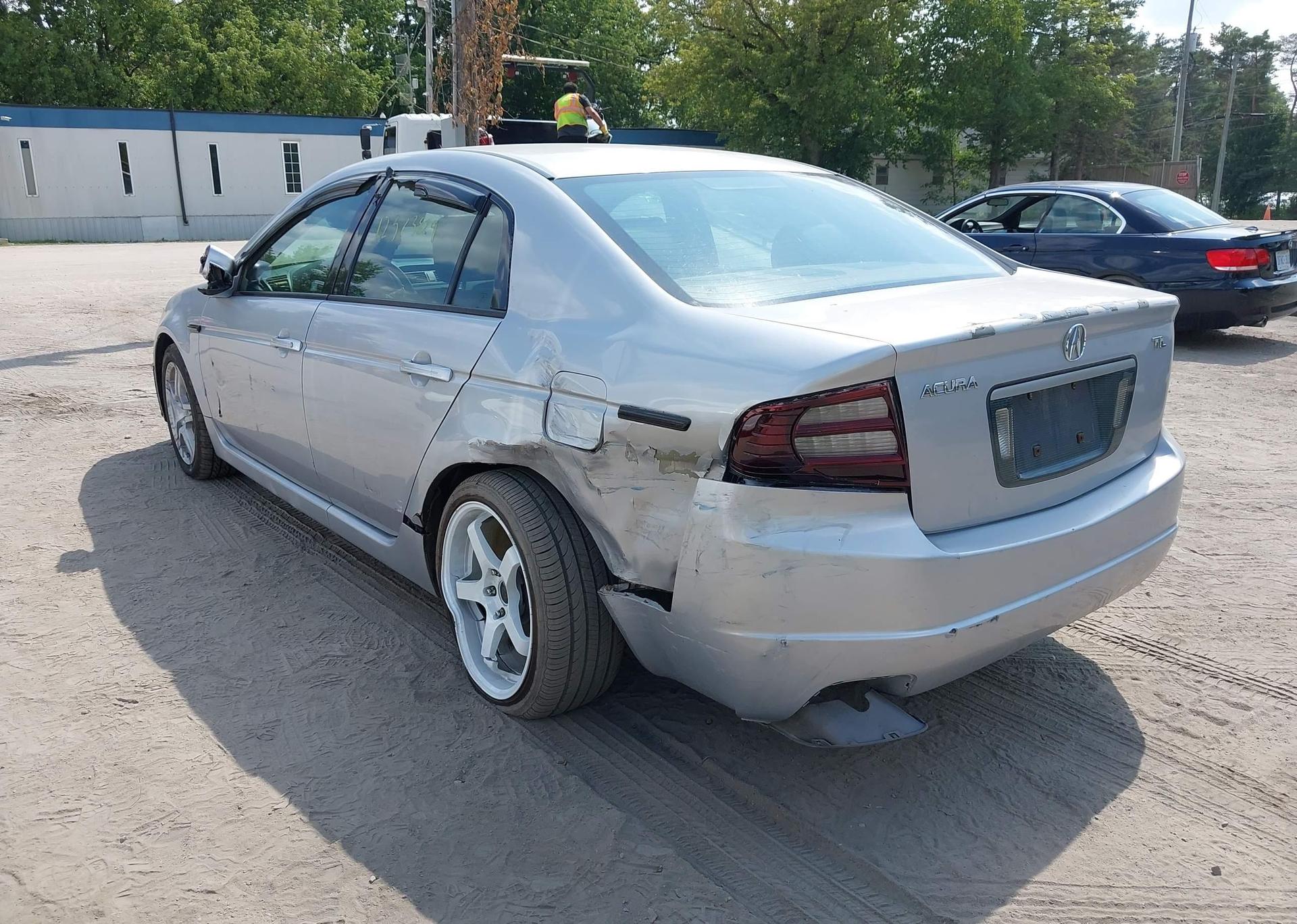 2004 ACURA TL