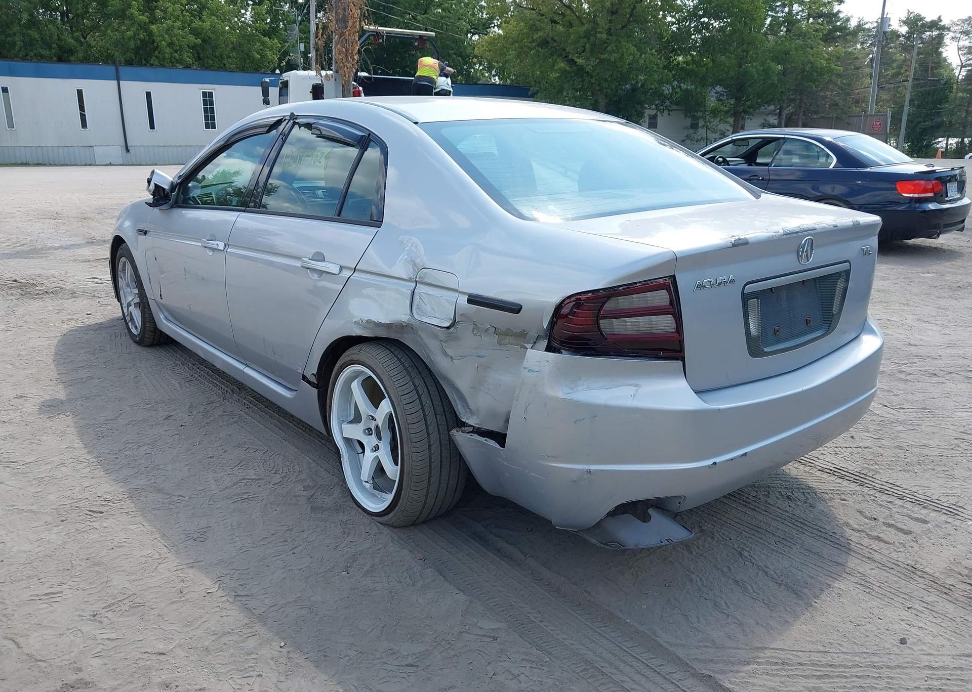 2004 ACURA TL