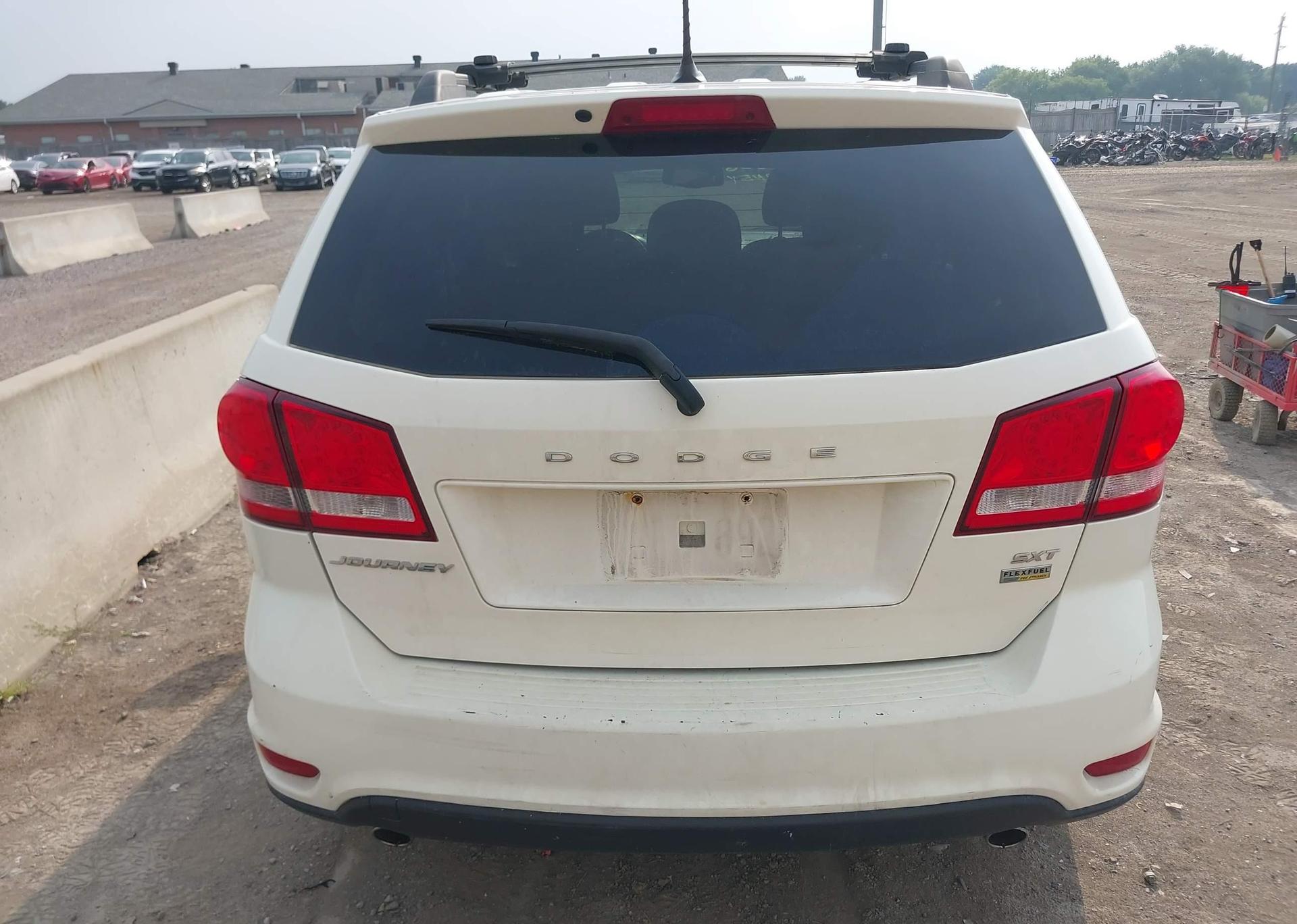 2014 DODGE JOURNEY SXT