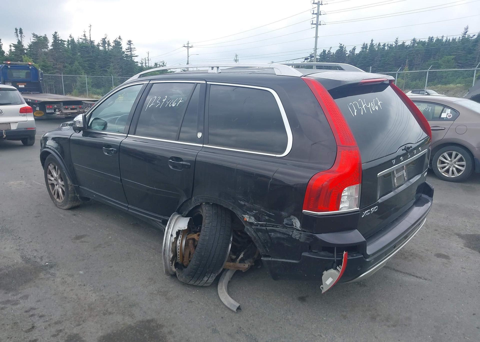 2013 VOLVO XC90 3.2
