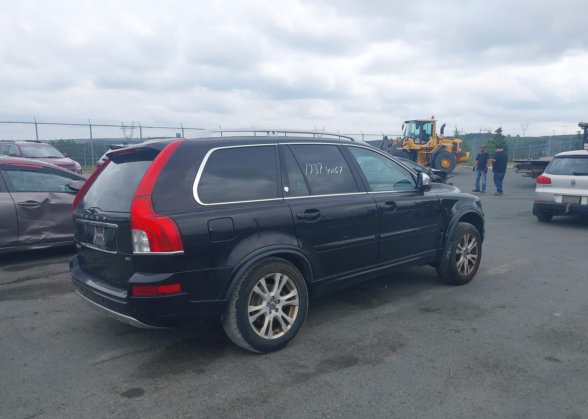 2013 VOLVO XC90 3.2