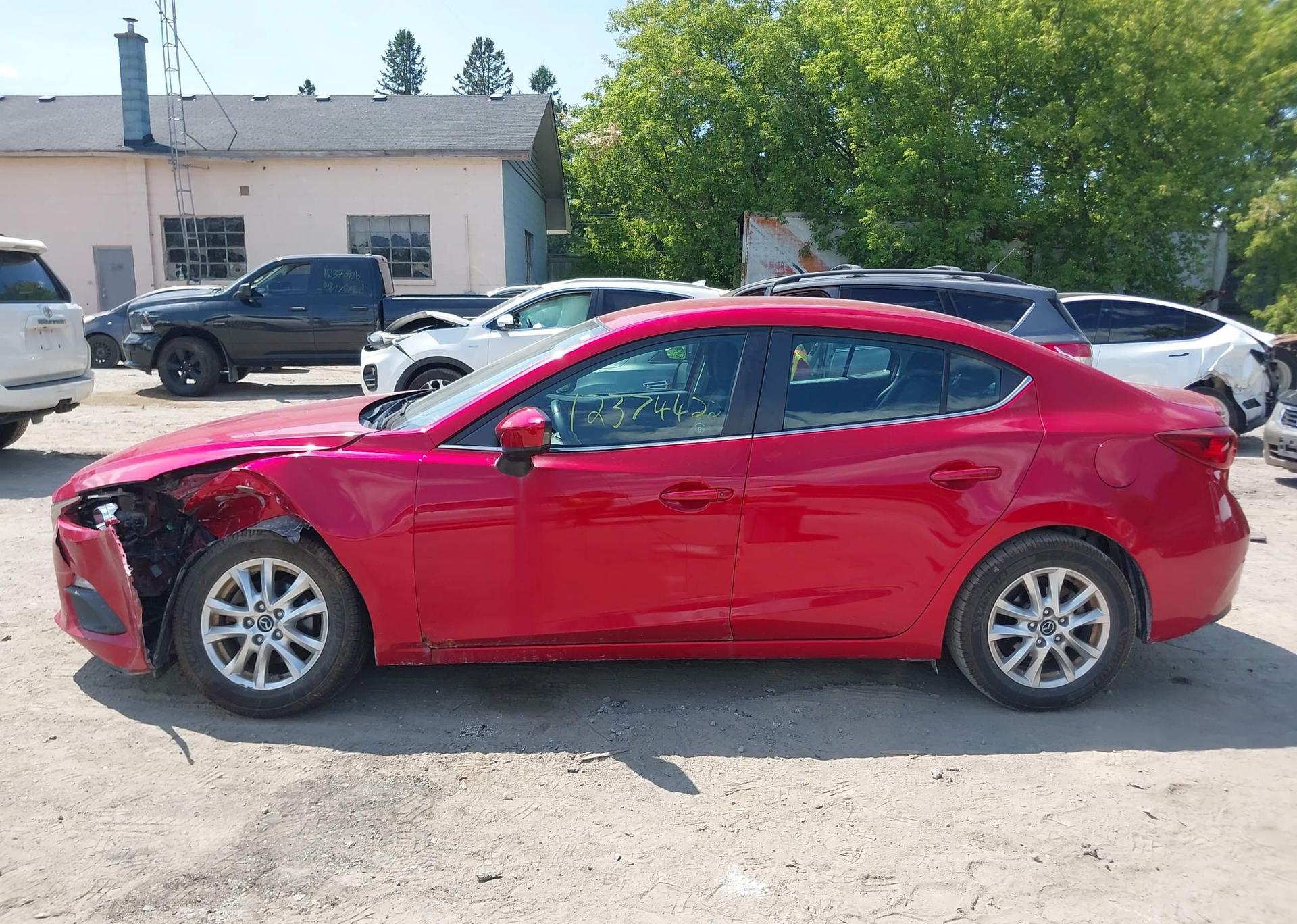 2015 MAZDA 3 TOURING