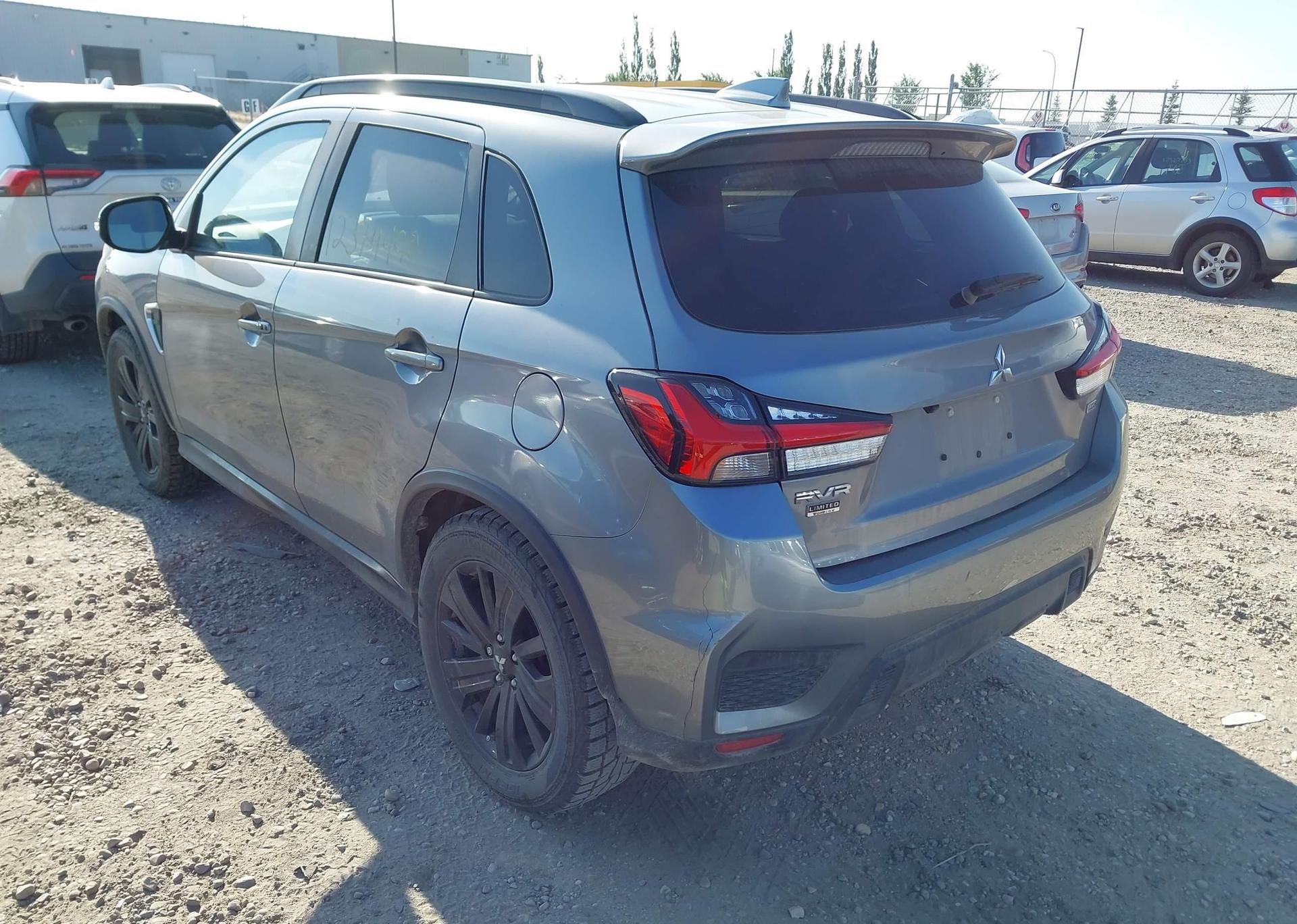 2023 MITSUBISHI RVR SE