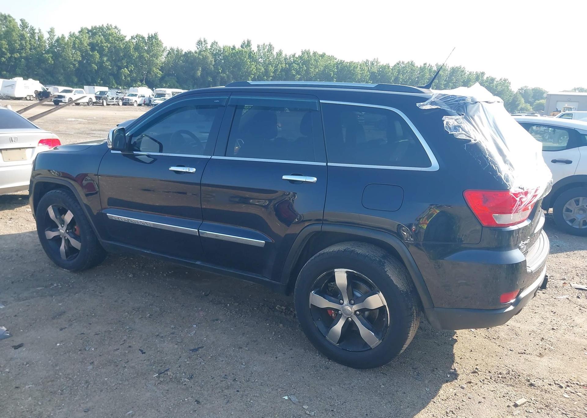 2011 JEEP GRAND CHEROKEE OVERLAND