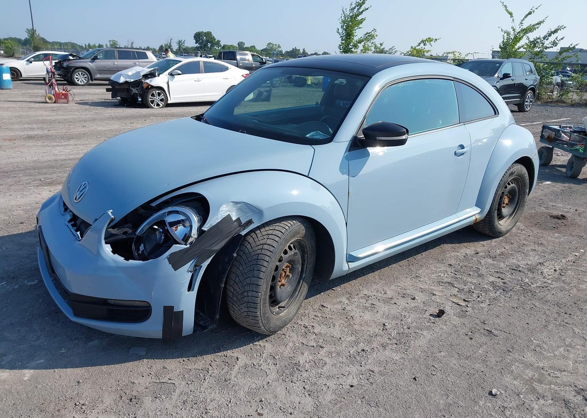 2012 VOLKSWAGEN BEETLE