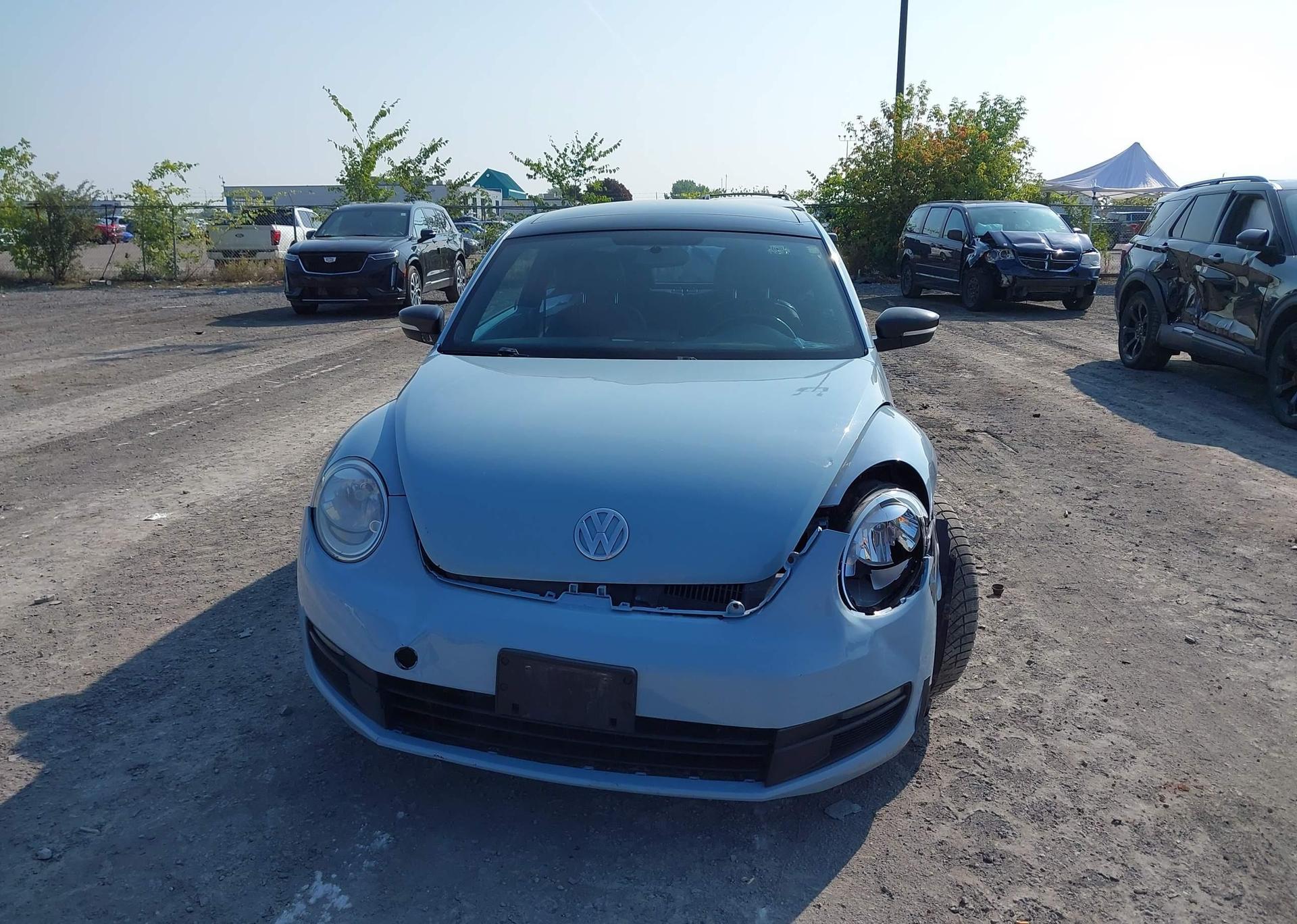 2012 VOLKSWAGEN BEETLE