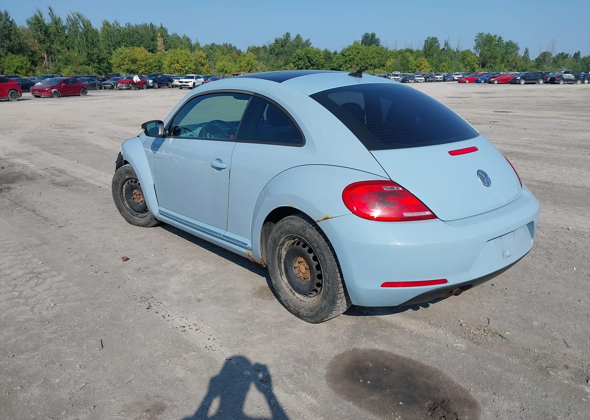 2012 VOLKSWAGEN BEETLE