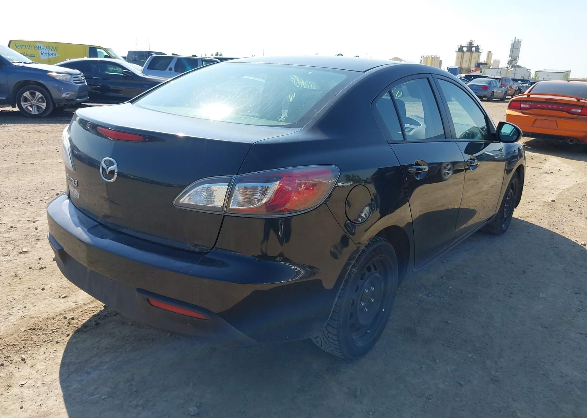 2011 MAZDA MAZDA3 GX