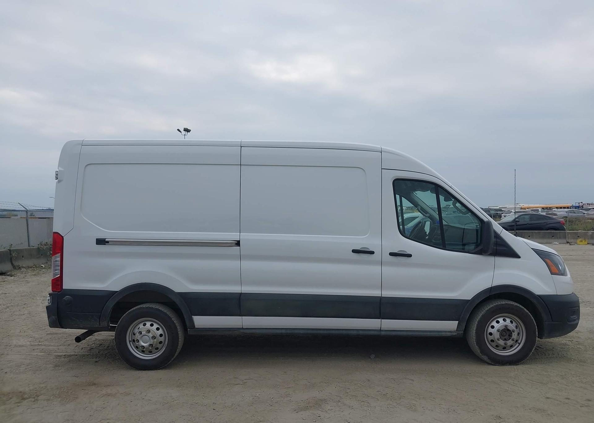 2024 FORD transit t-250