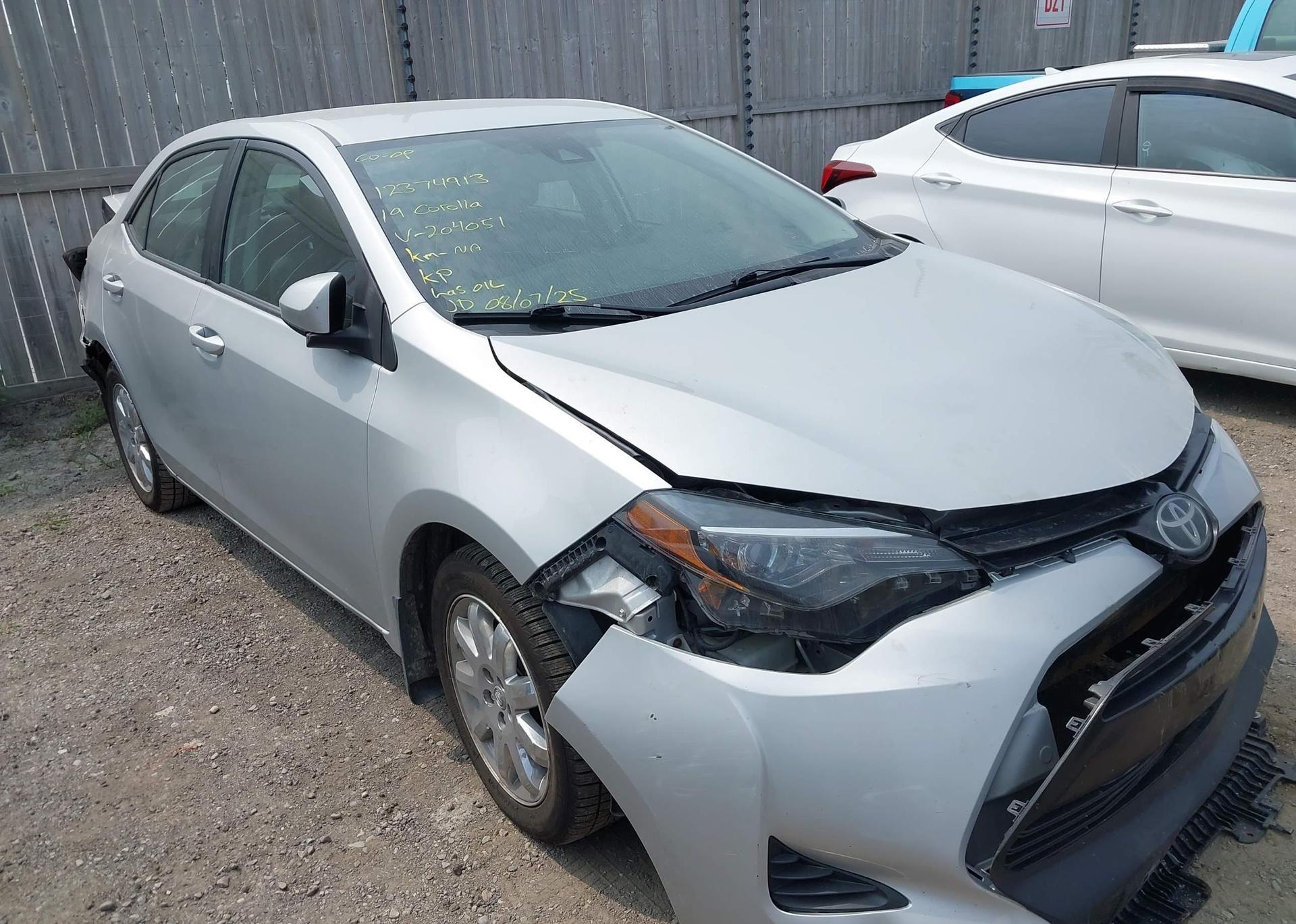 2019 TOYOTA COROLLA LE