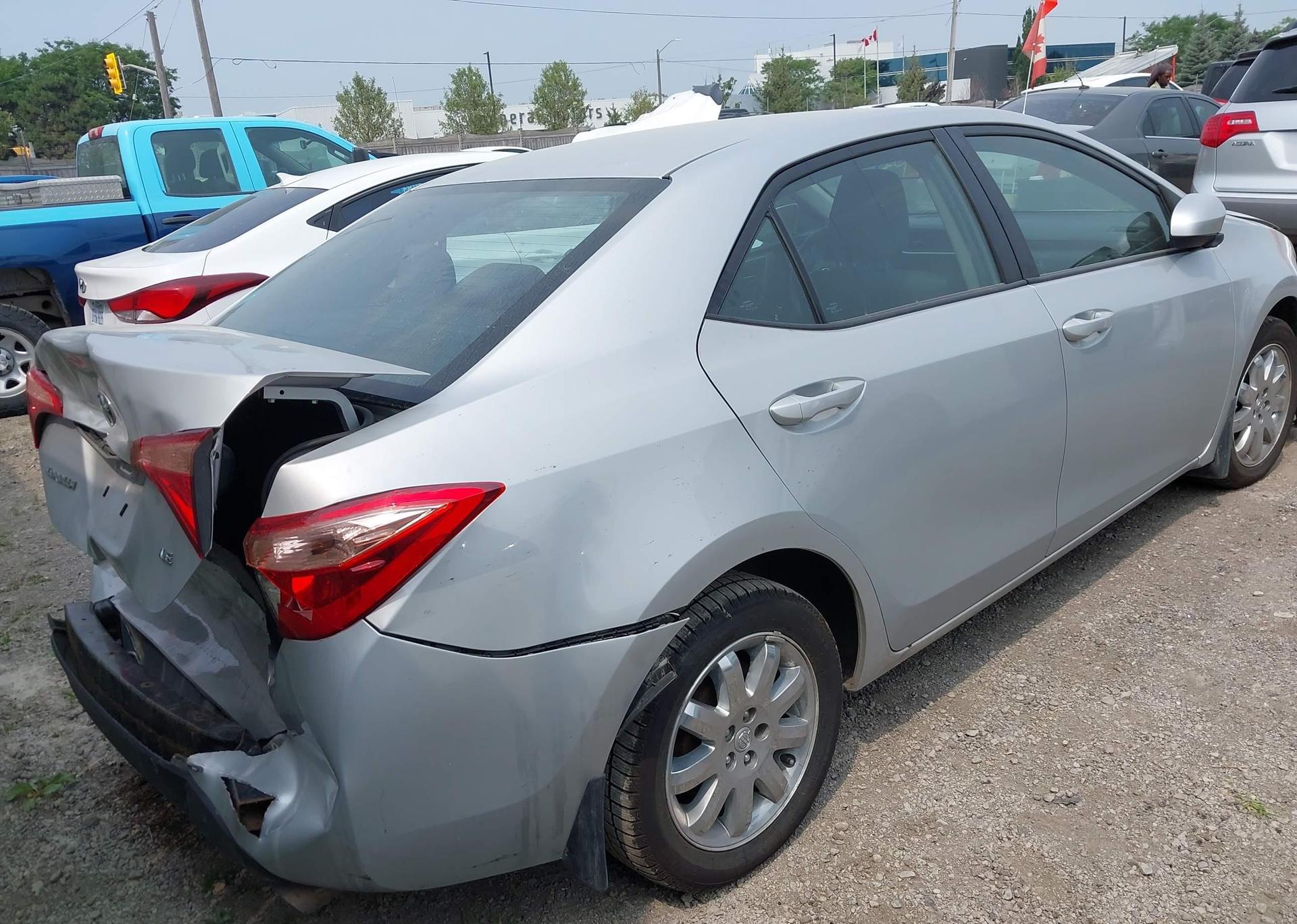 2019 TOYOTA COROLLA LE