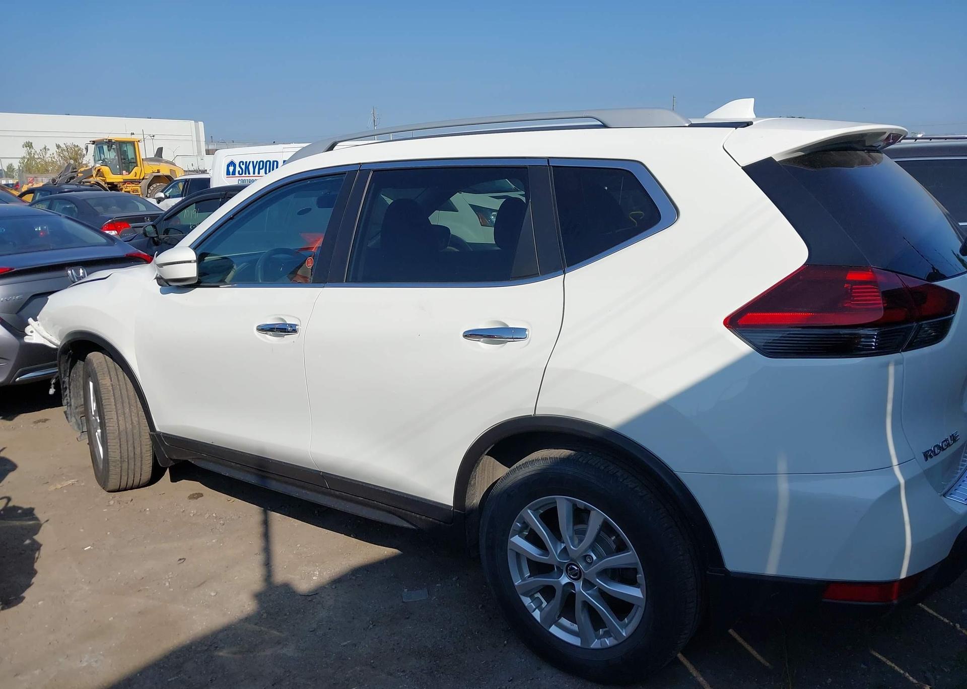 2019 NISSAN ROGUE S