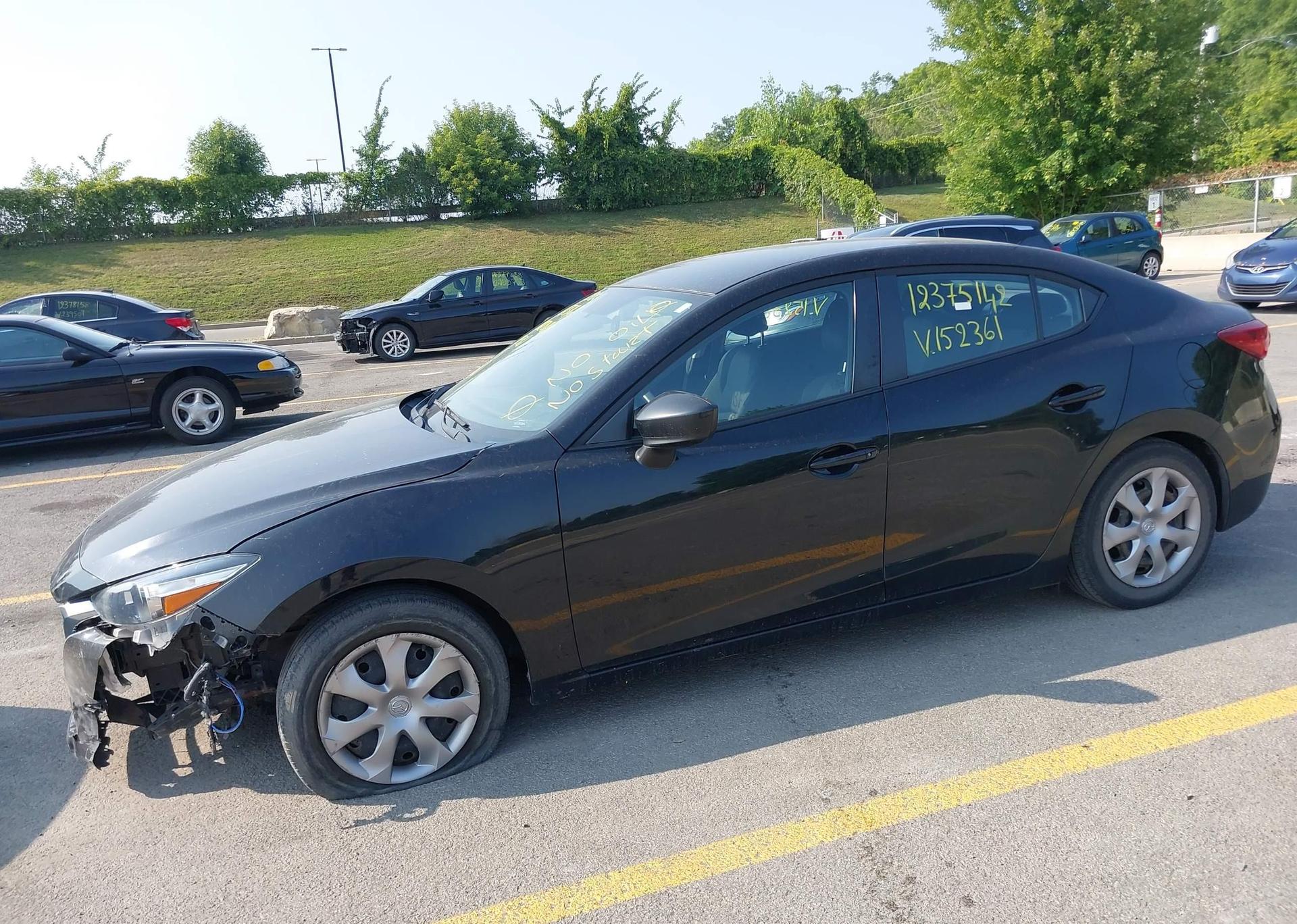 2017 MAZDA MAZDA3