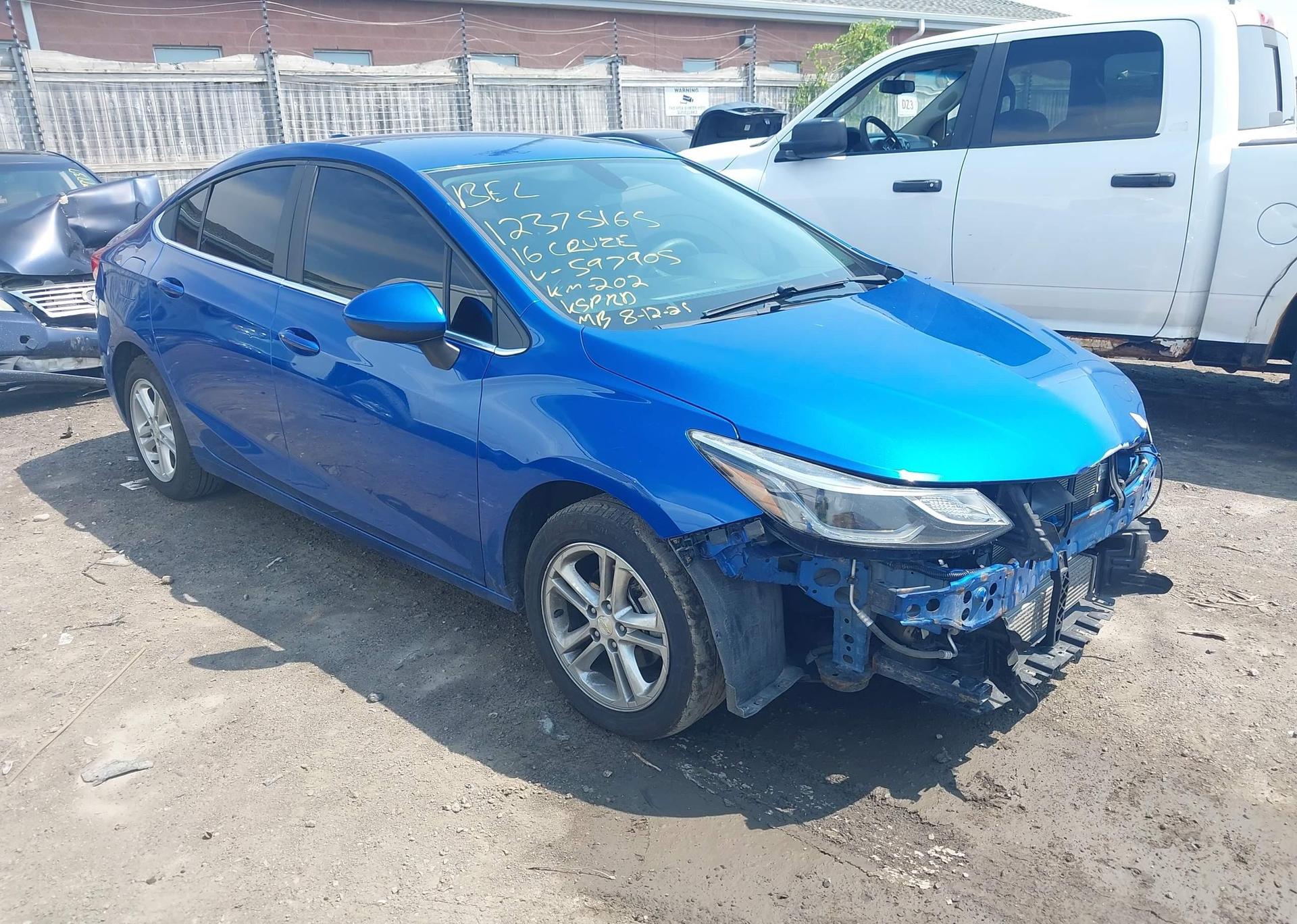 2016 CHEVROLET CRUZE