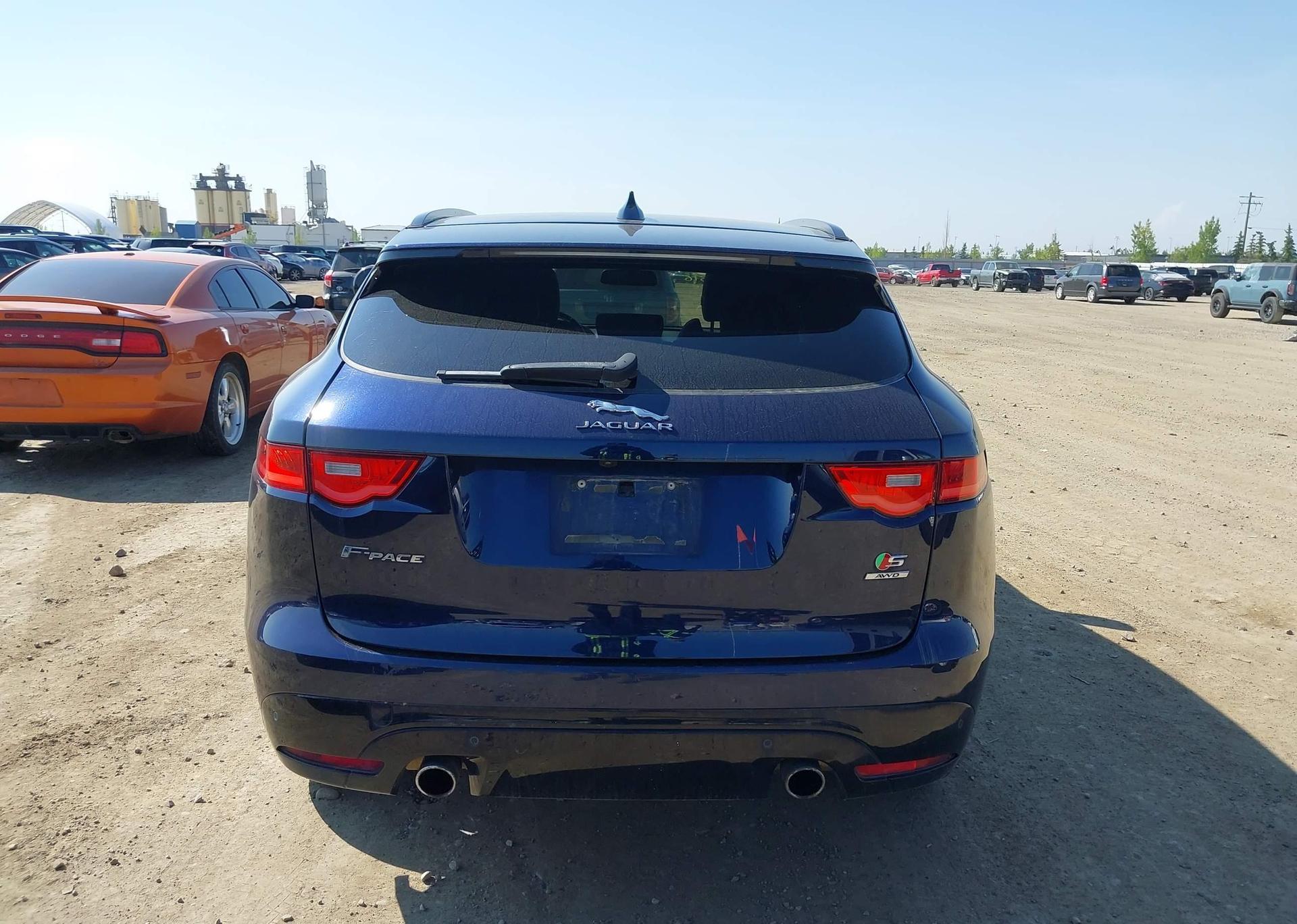 2017 JAGUAR F-PACE S