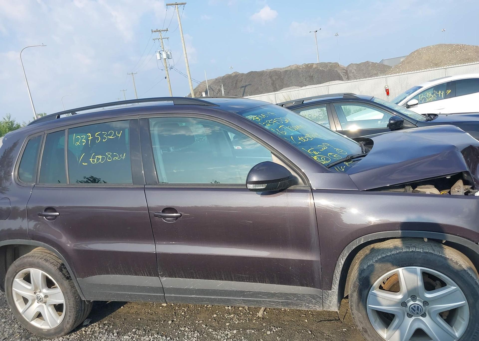 2016 VOLKSWAGEN TIGUAN COMFORTLINE