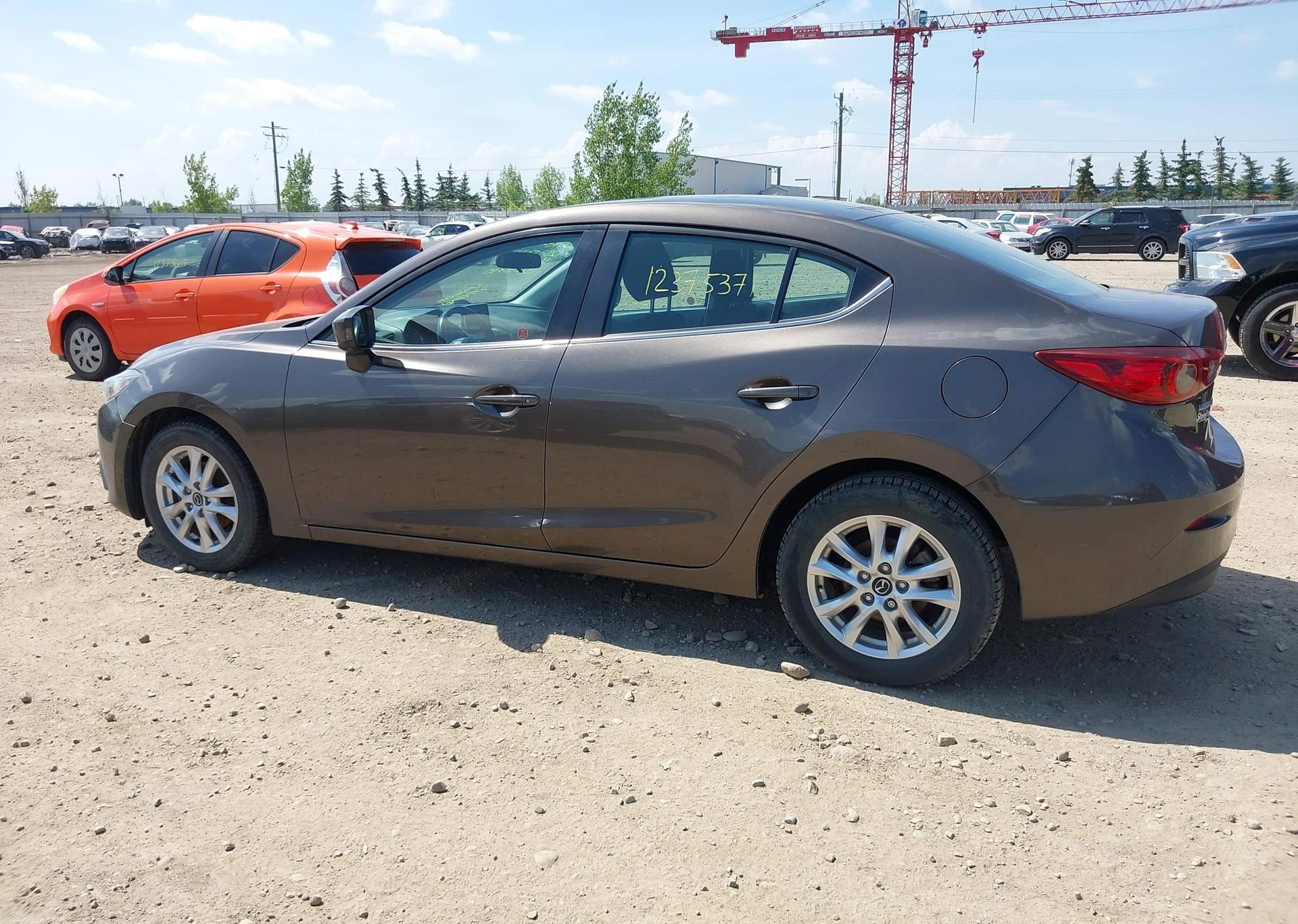2016 MAZDA 3 TOURING
