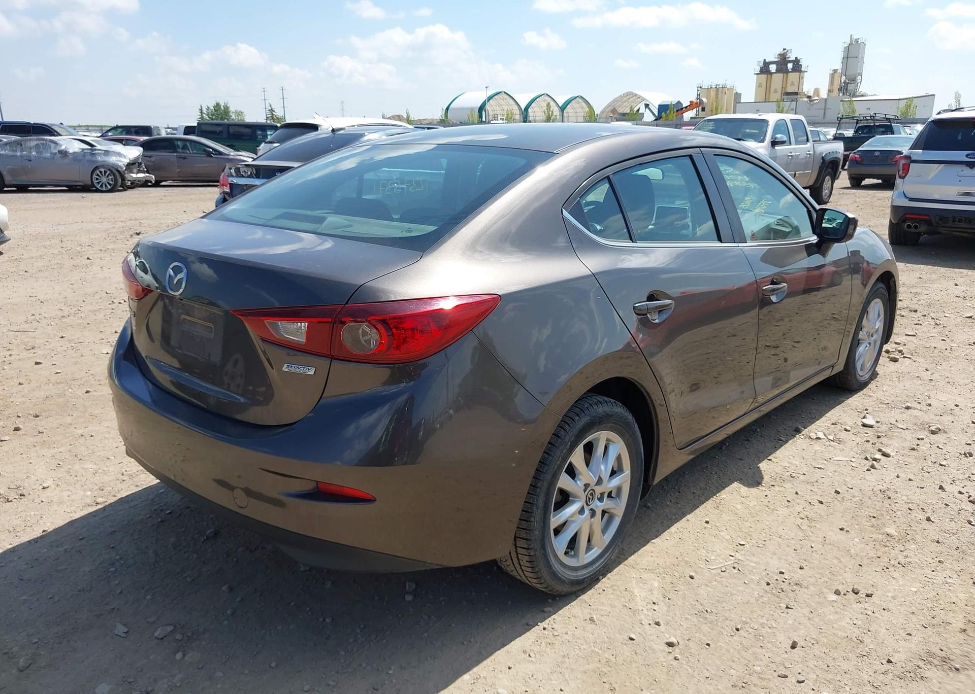 2016 MAZDA 3 TOURING