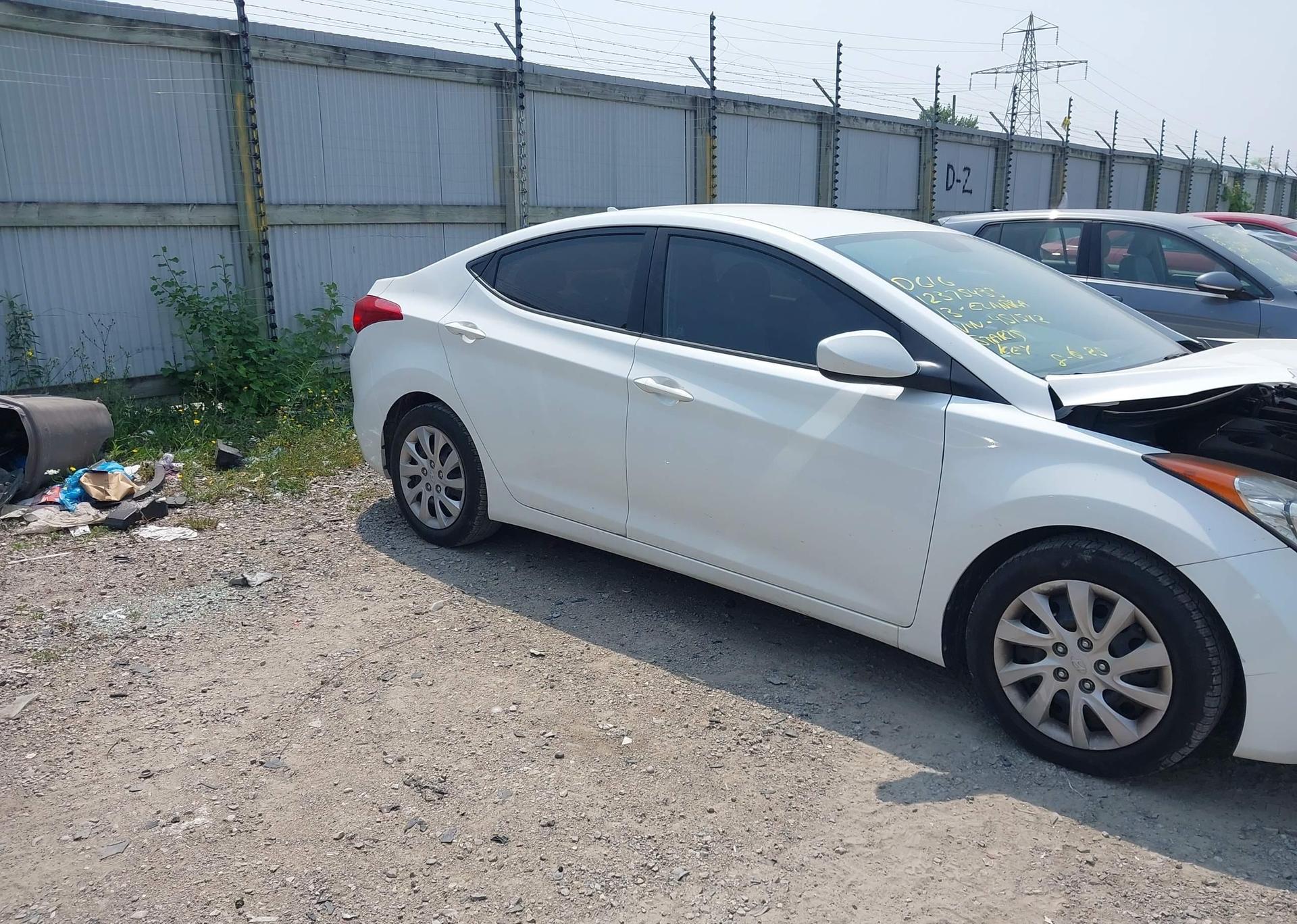 2013 HYUNDAI ELANTRA GLS