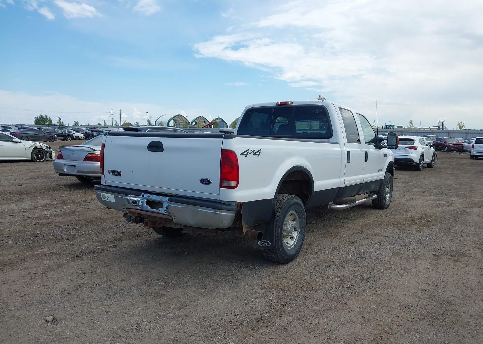 2003 FORD F-350 LARIAT