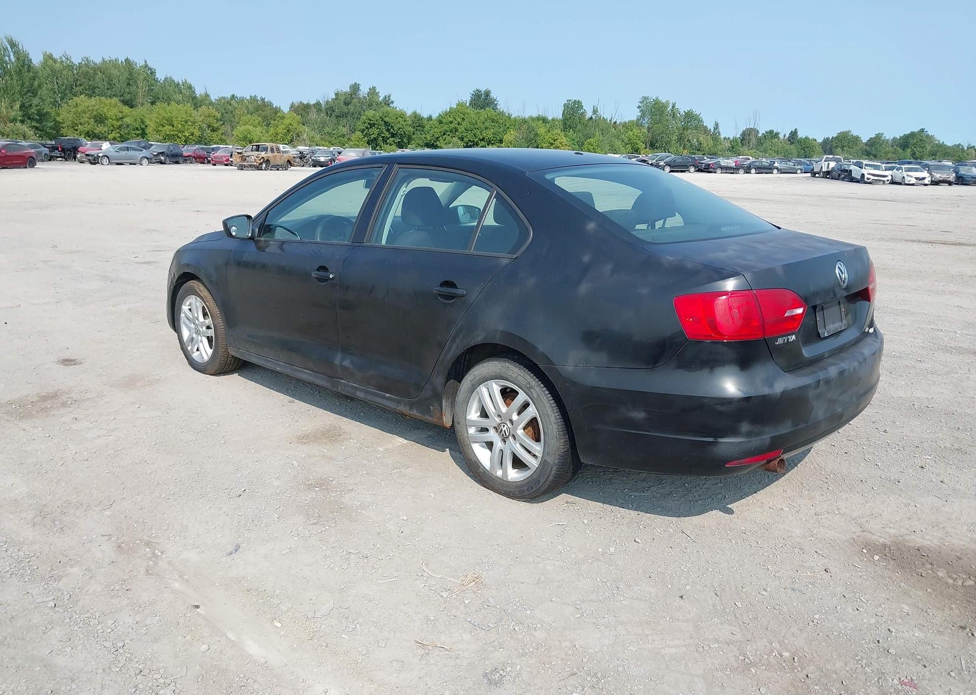 2011 VOLKSWAGEN JETTA S