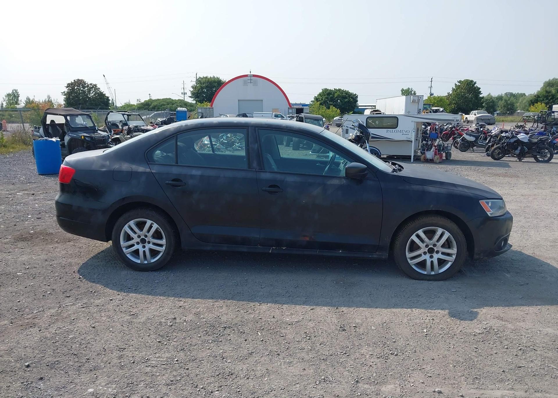 2011 VOLKSWAGEN JETTA S