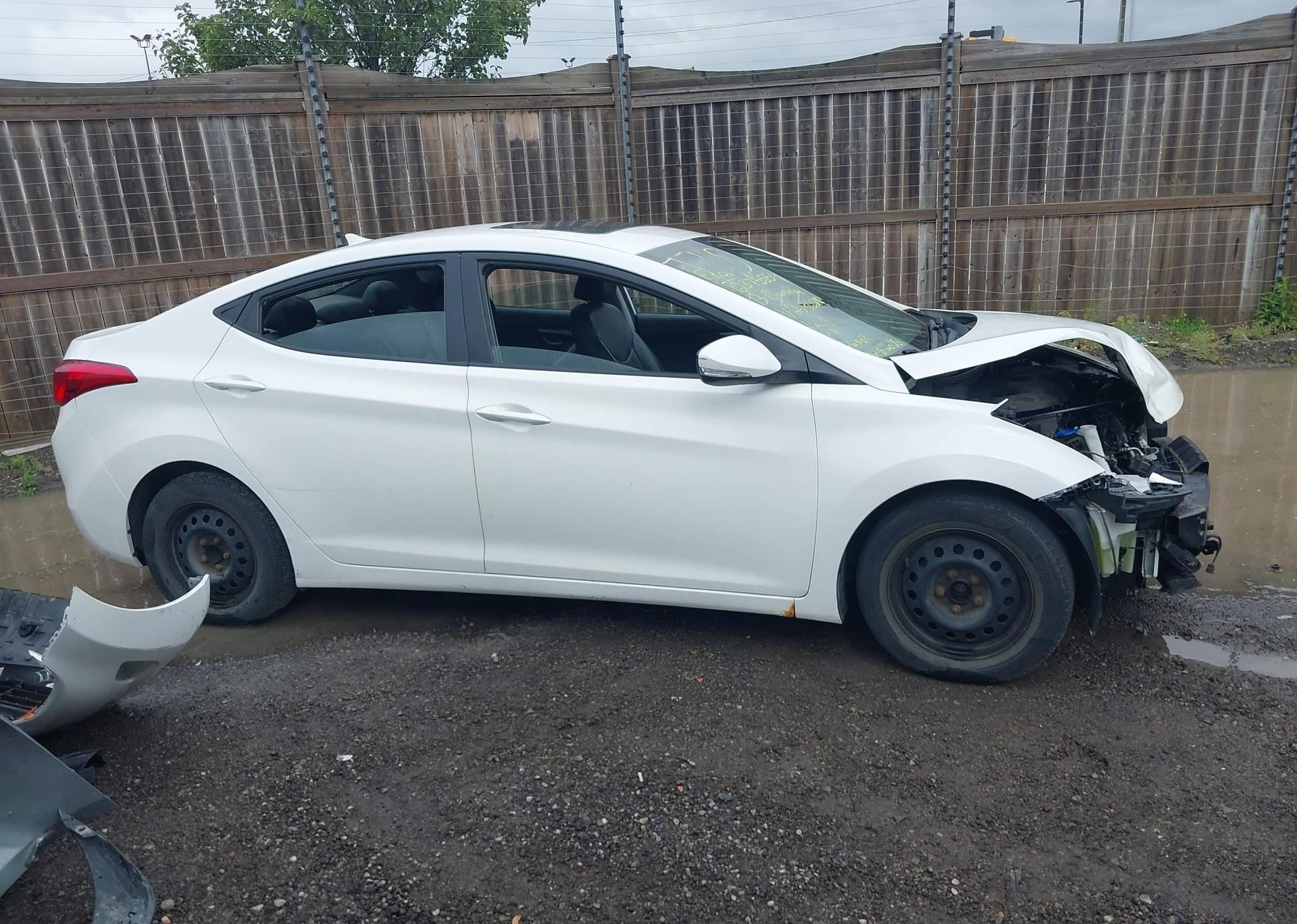 2013 HYUNDAI ELANTRA LIMITED