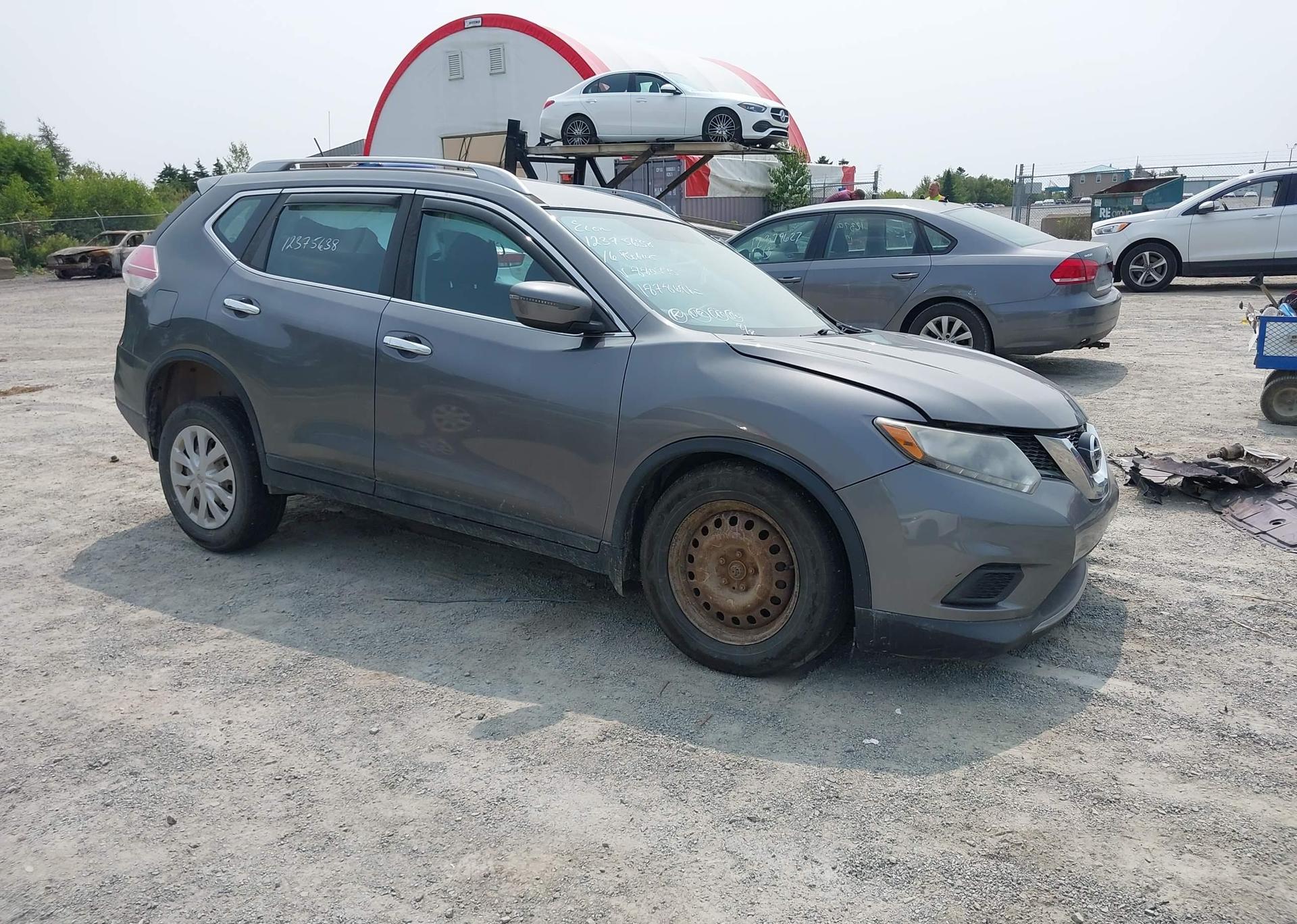 2016 NISSAN ROGUE S