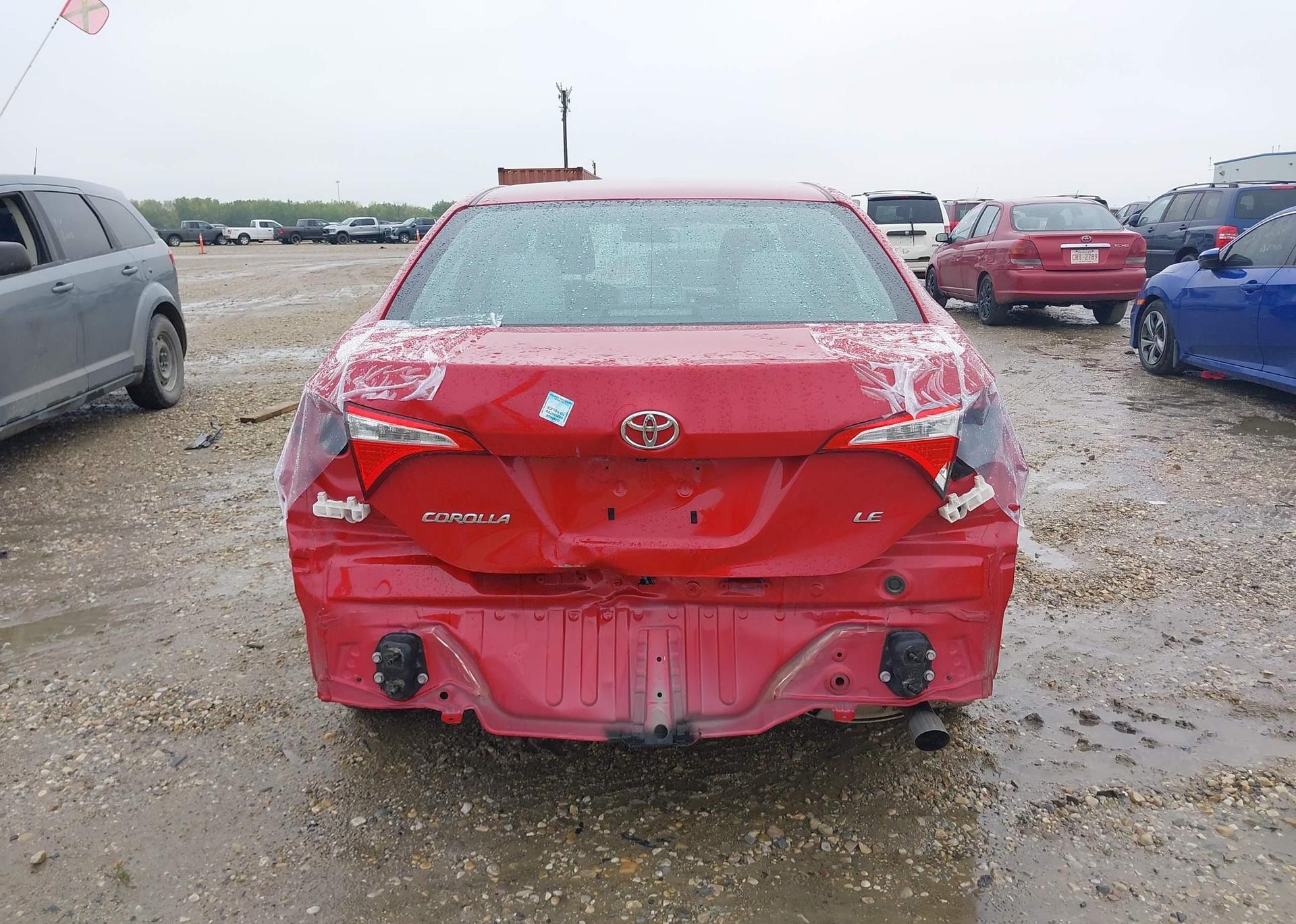 2015 TOYOTA COROLLA LE