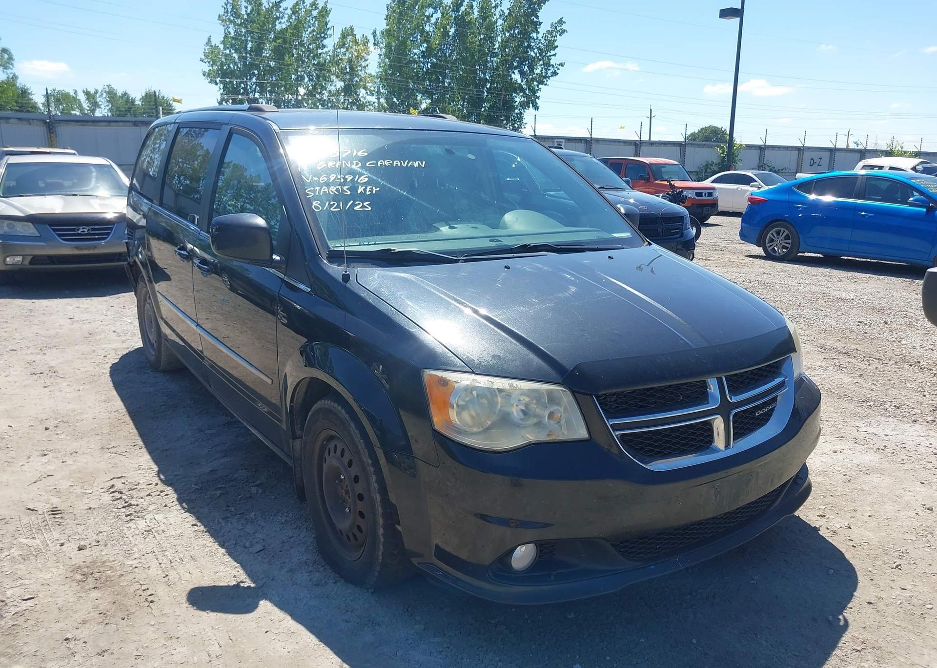 2011 DODGE GRAND CARAVAN CREW
