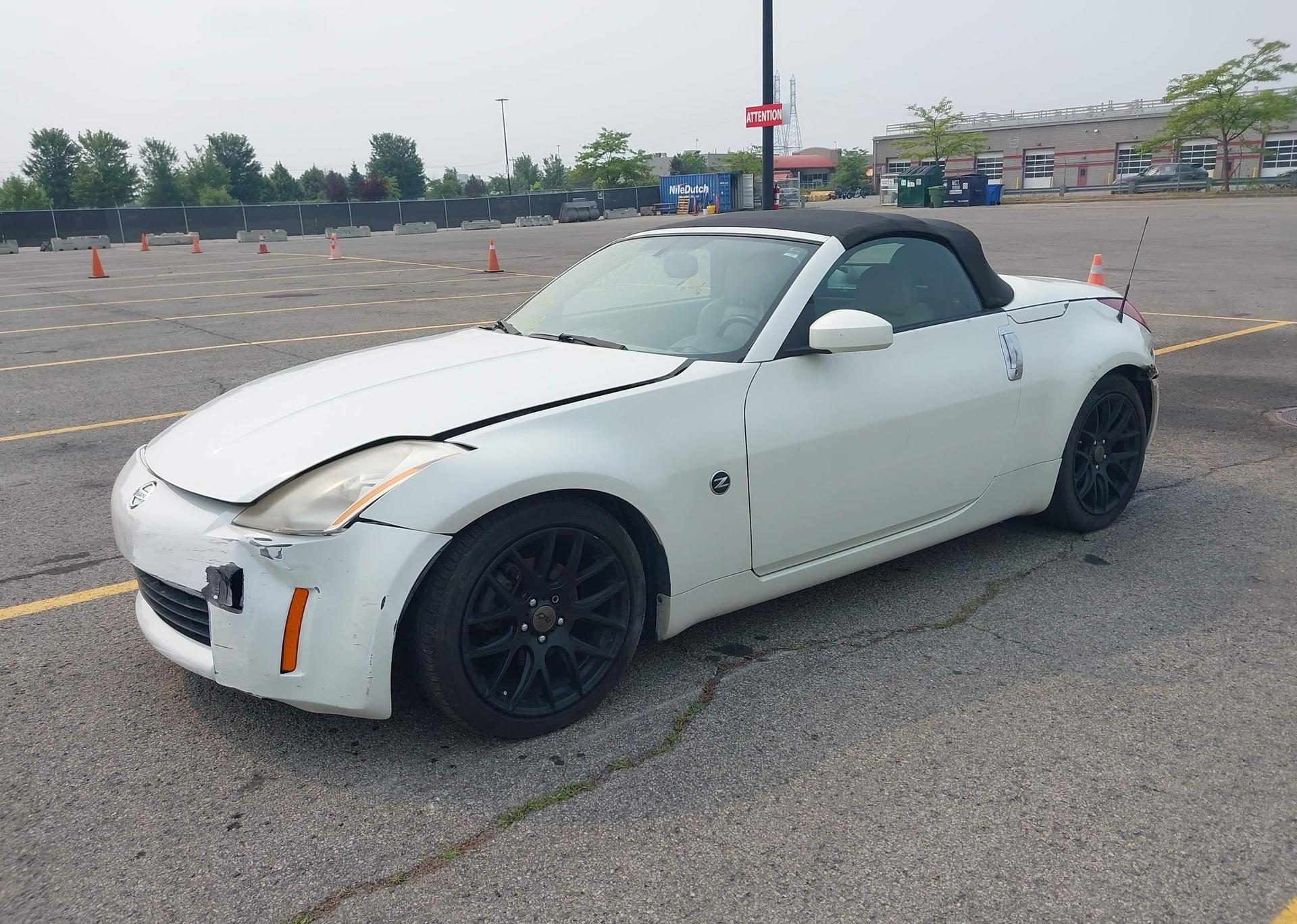 2004 NISSAN 350Z ROADSTER