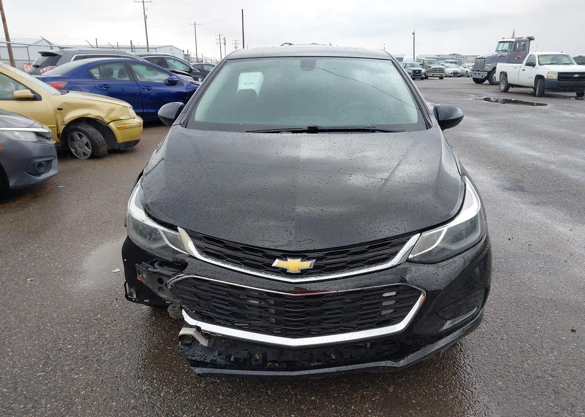 2017 CHEVROLET CRUZE LT