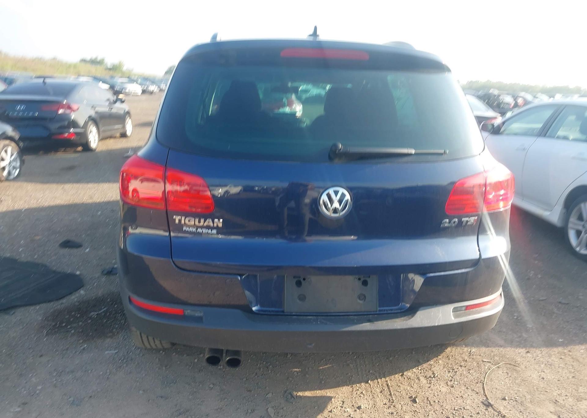 2017 VOLKSWAGEN TIGUAN
