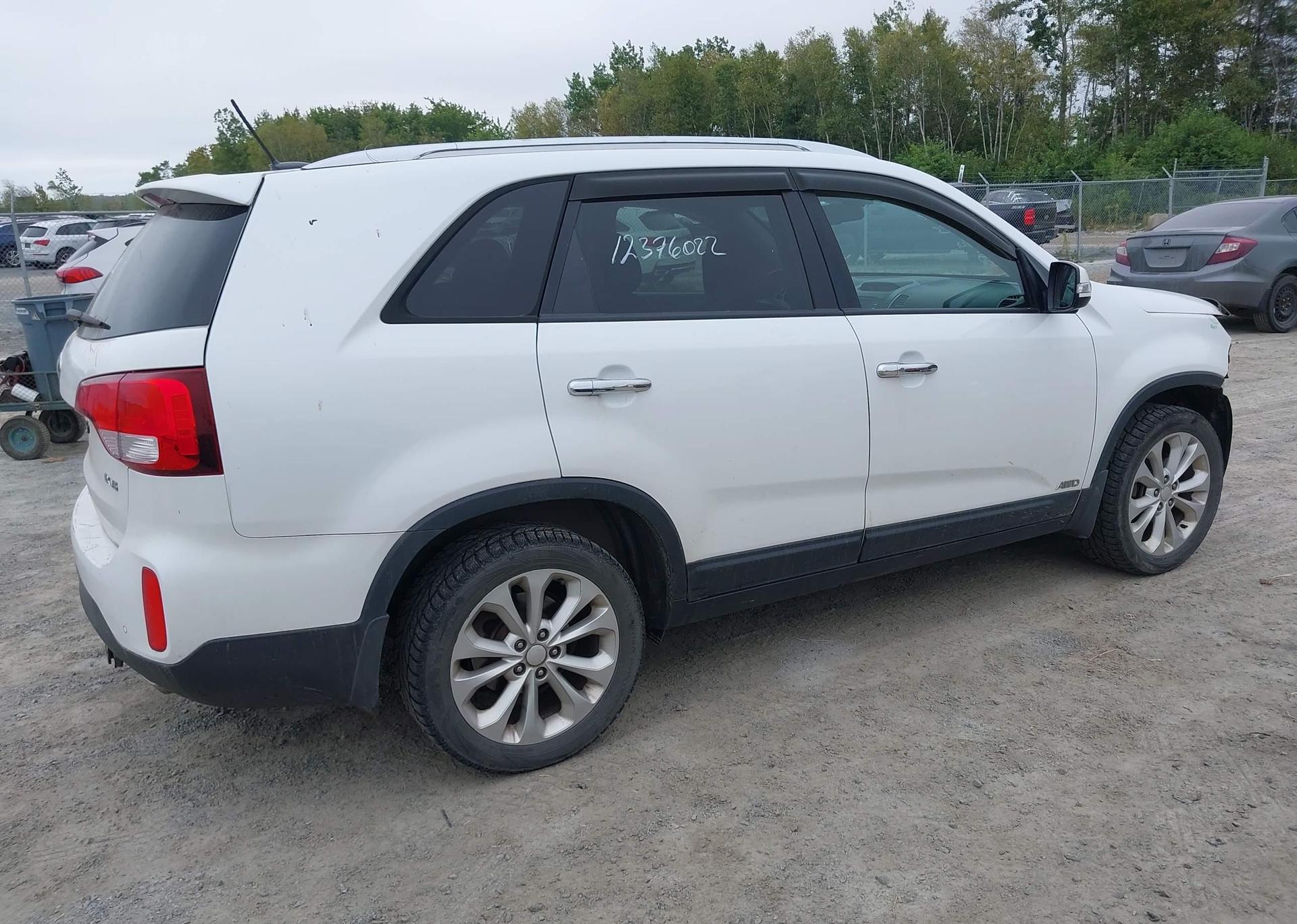 2015 KIA SORENTO EX V6