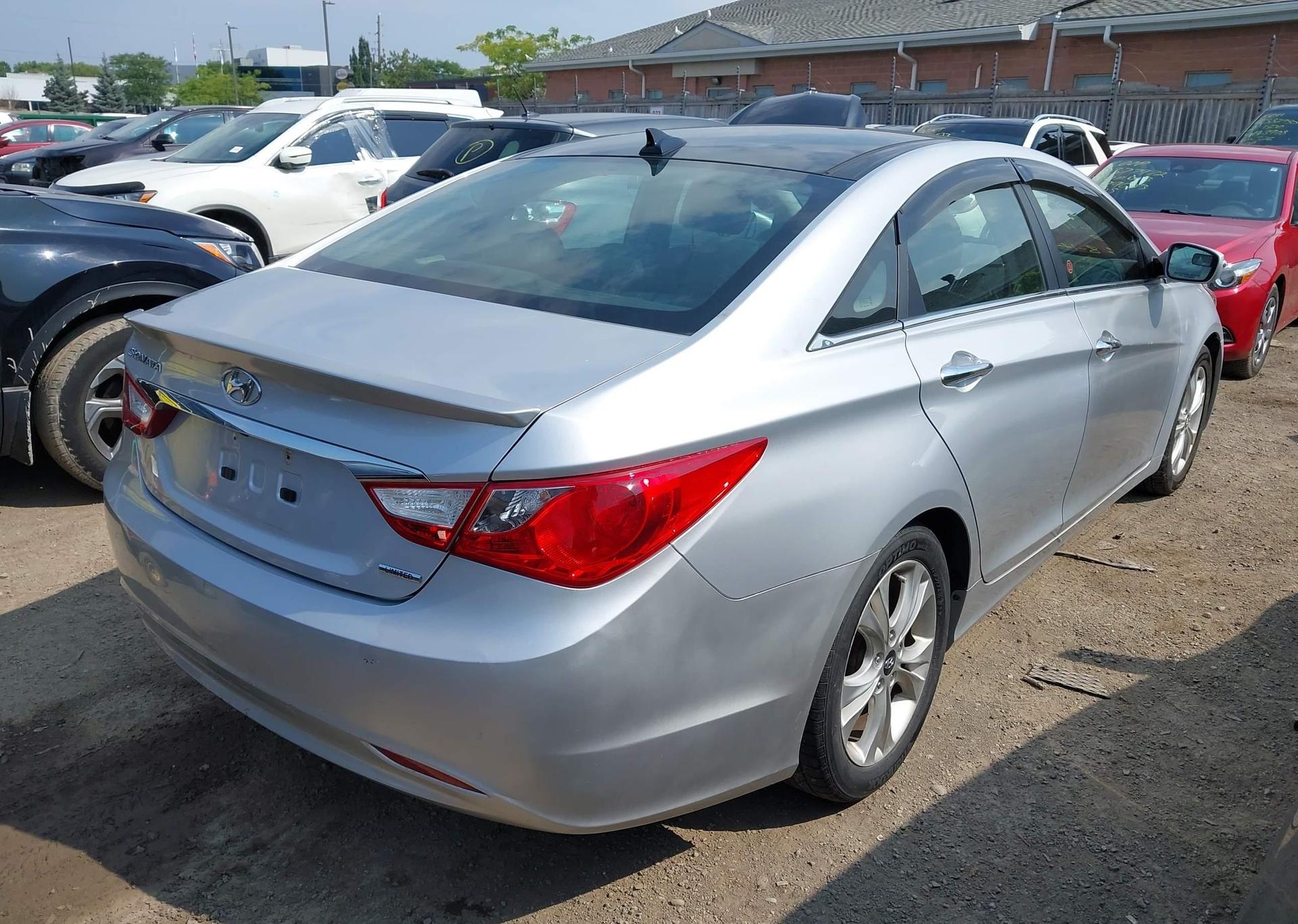 2012 HYUNDAI SONATA LIMITED