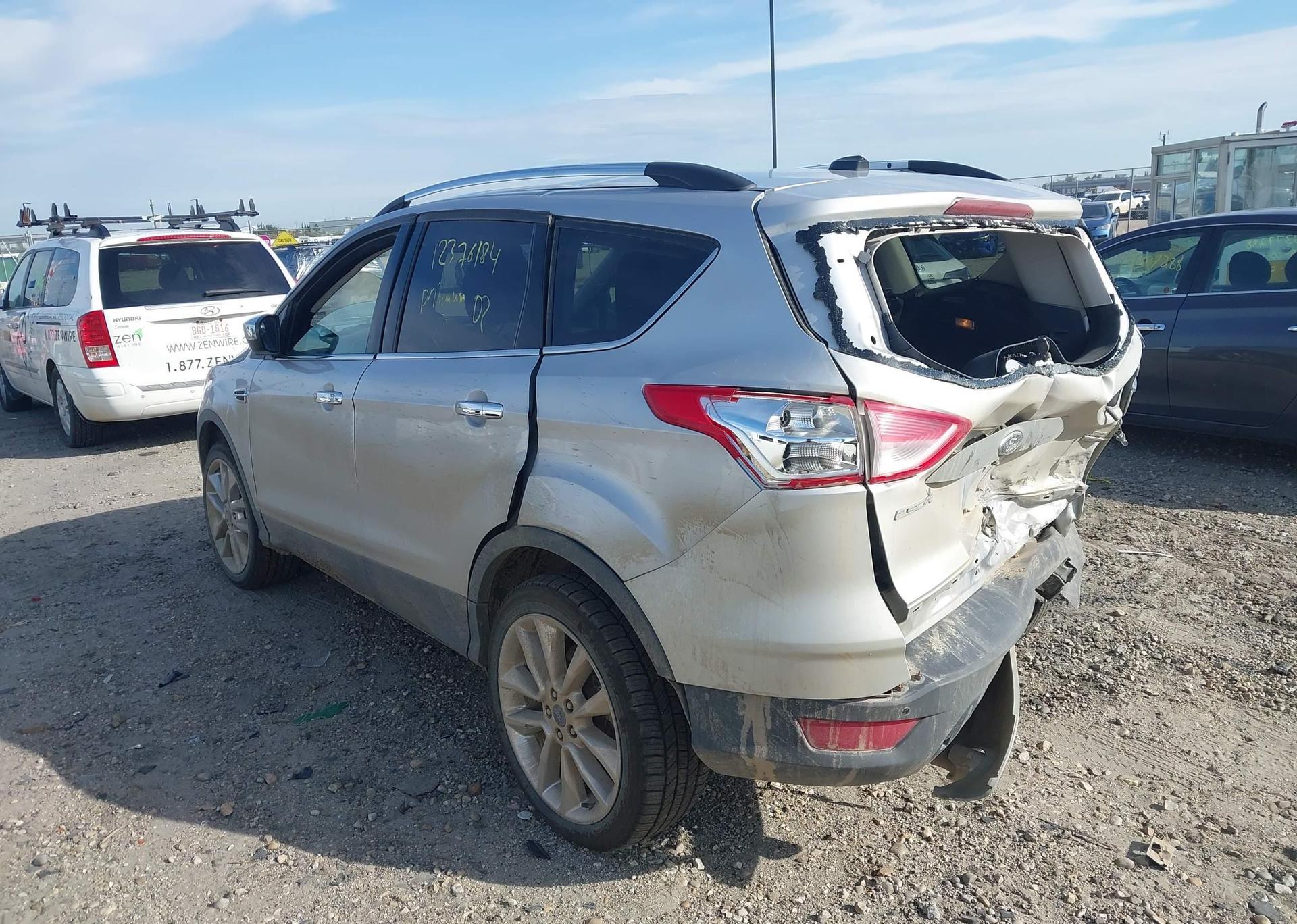 2016 FORD ESCAPE SE