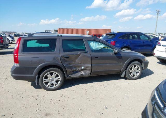 2007 VOLVO XC70 2.5T